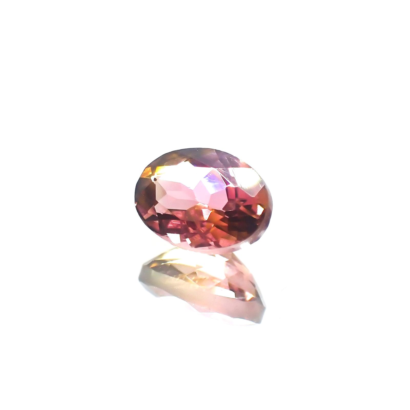 ピンクトルマリン(宝石名ピンク・トルマリン) ブラジル/アフリカ産 0.95ct 識別済[251013558]7×5.1mm前後
