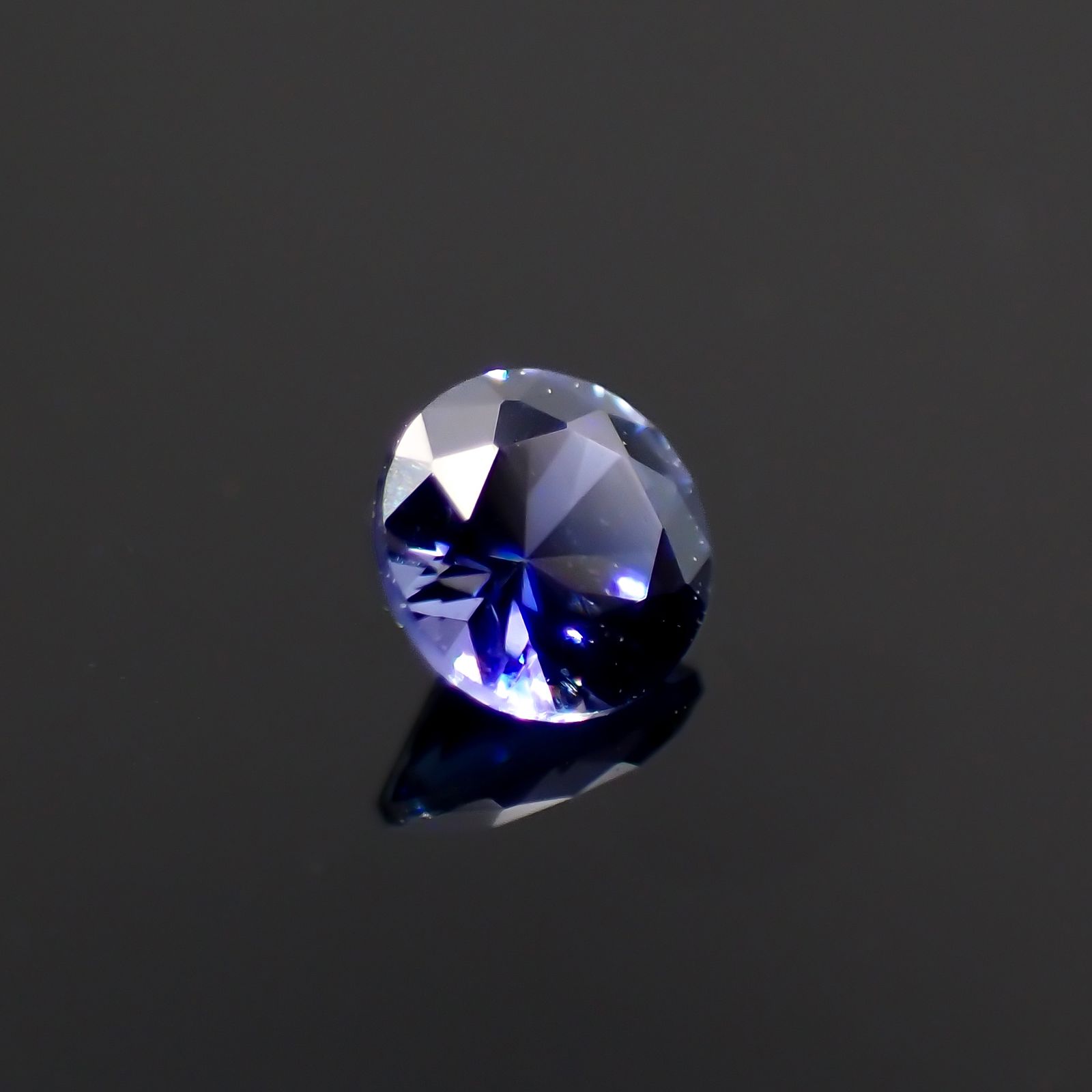 ベニトアイト アメリカ・カリフォルニア州産 0.087ct[230823216]2.7x2.7mm前後