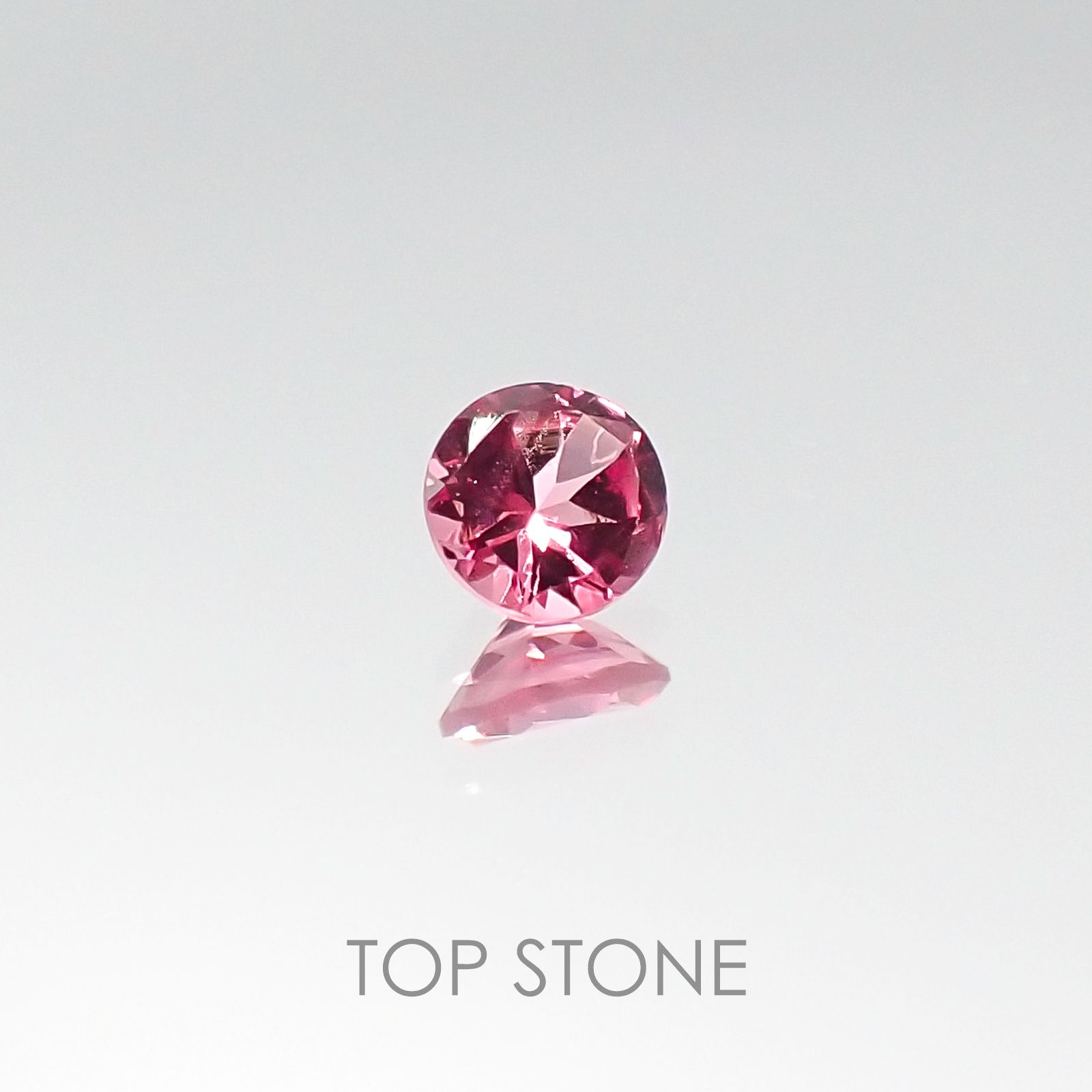 ホットピンクスピネル(宝石名ピンク・スピネル) タンザニア産 0.19ct 識別済[20106032]3.6×3.5mm前後