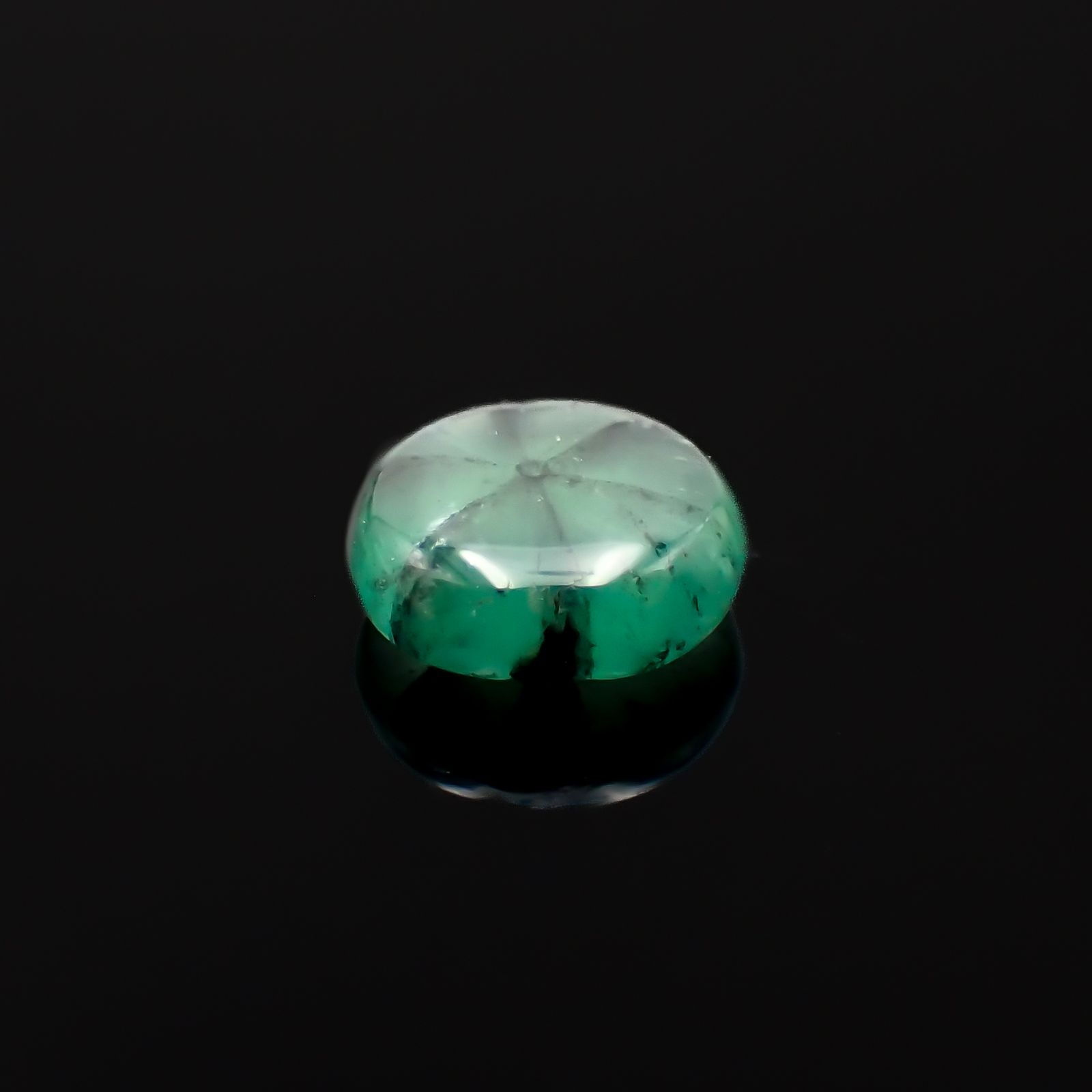 トラピッチェエメラルド コロンビア産 0.79ct[230722967]6.2x6mm前後