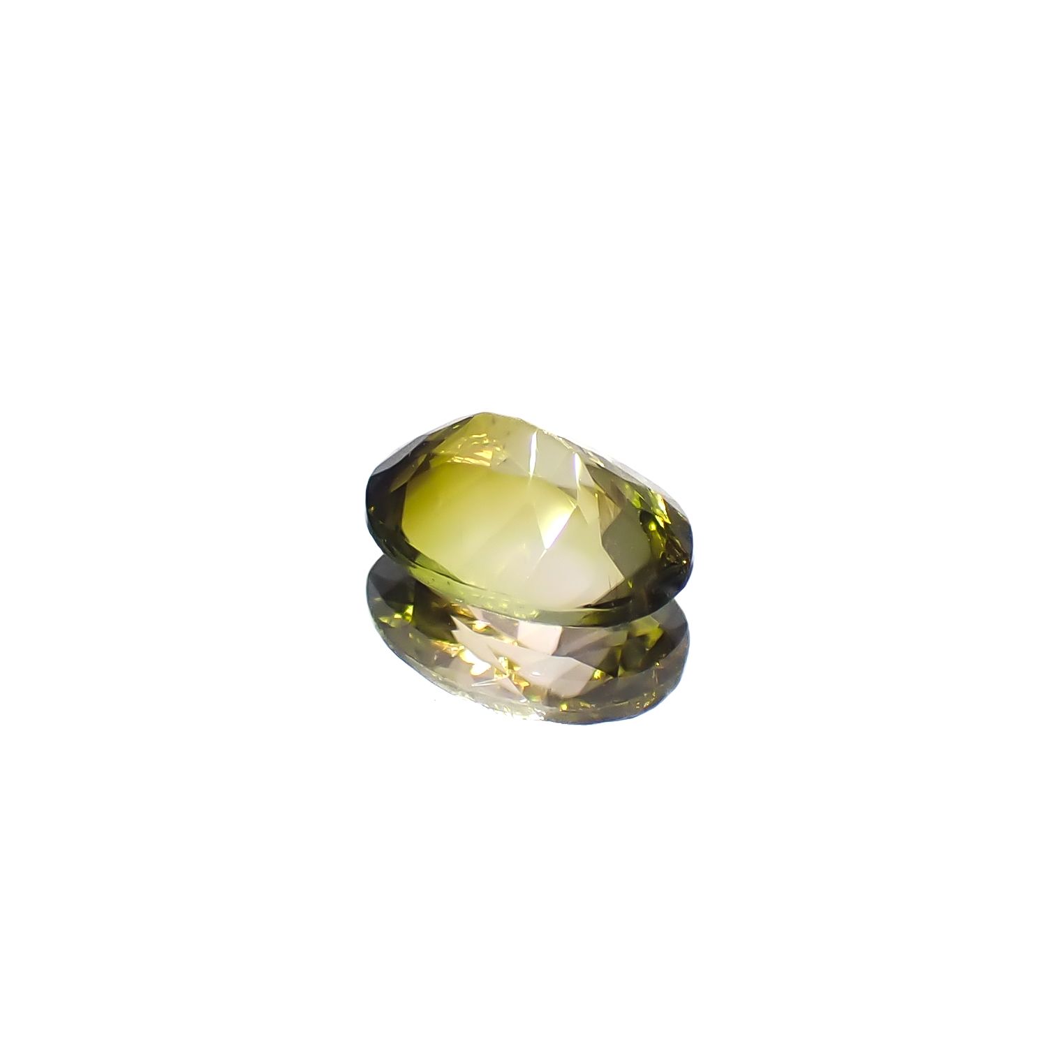 イエロートルマリン ブラジル産 0.65ct[240929021]6.9x5.2mm前後