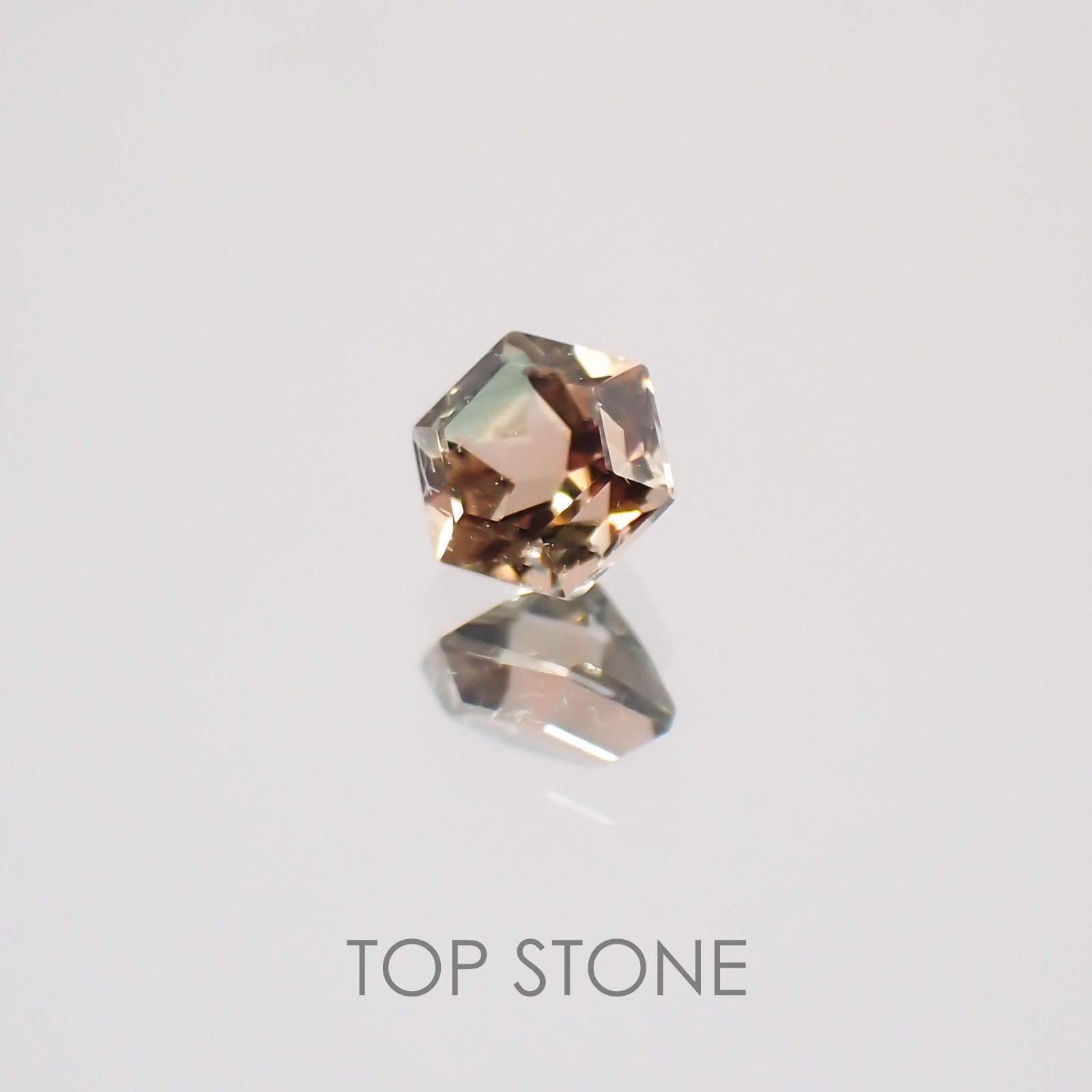◇ヘキサゴンカット◇バイカラートルマリンSA ブラジル・アフリカ産 ルース 0.16ct[21019150]3×3mm前後