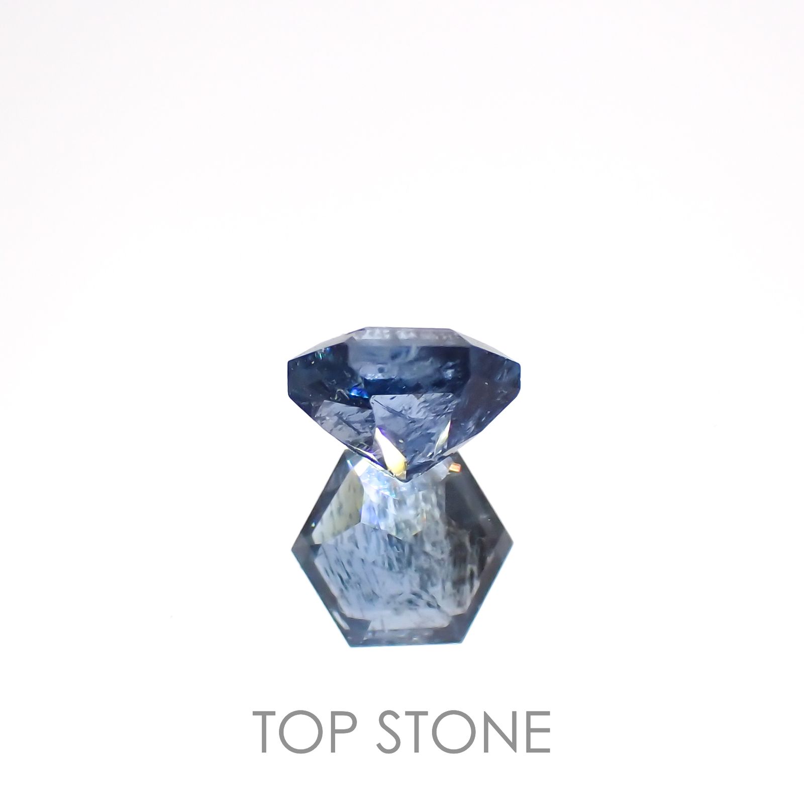 ◇ヘキサゴンカット◇サンタマリアアクアマリン ブラジル産 0.45ct[230119922]4.6x4.5mm前後
