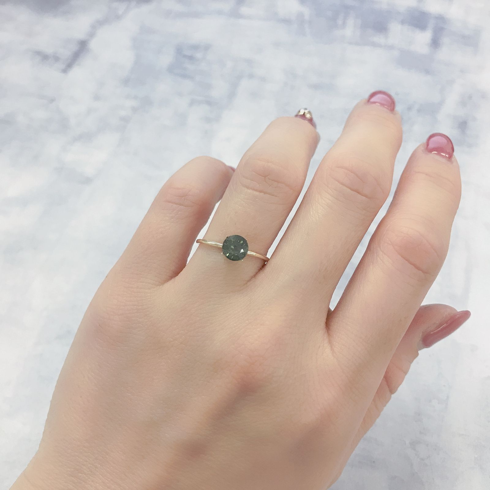 グリーンジルコン(宝石名ジルコン)スリランカ/カンボジア産 1.13ct 識別済[220114899]5.9x5.8mm前後