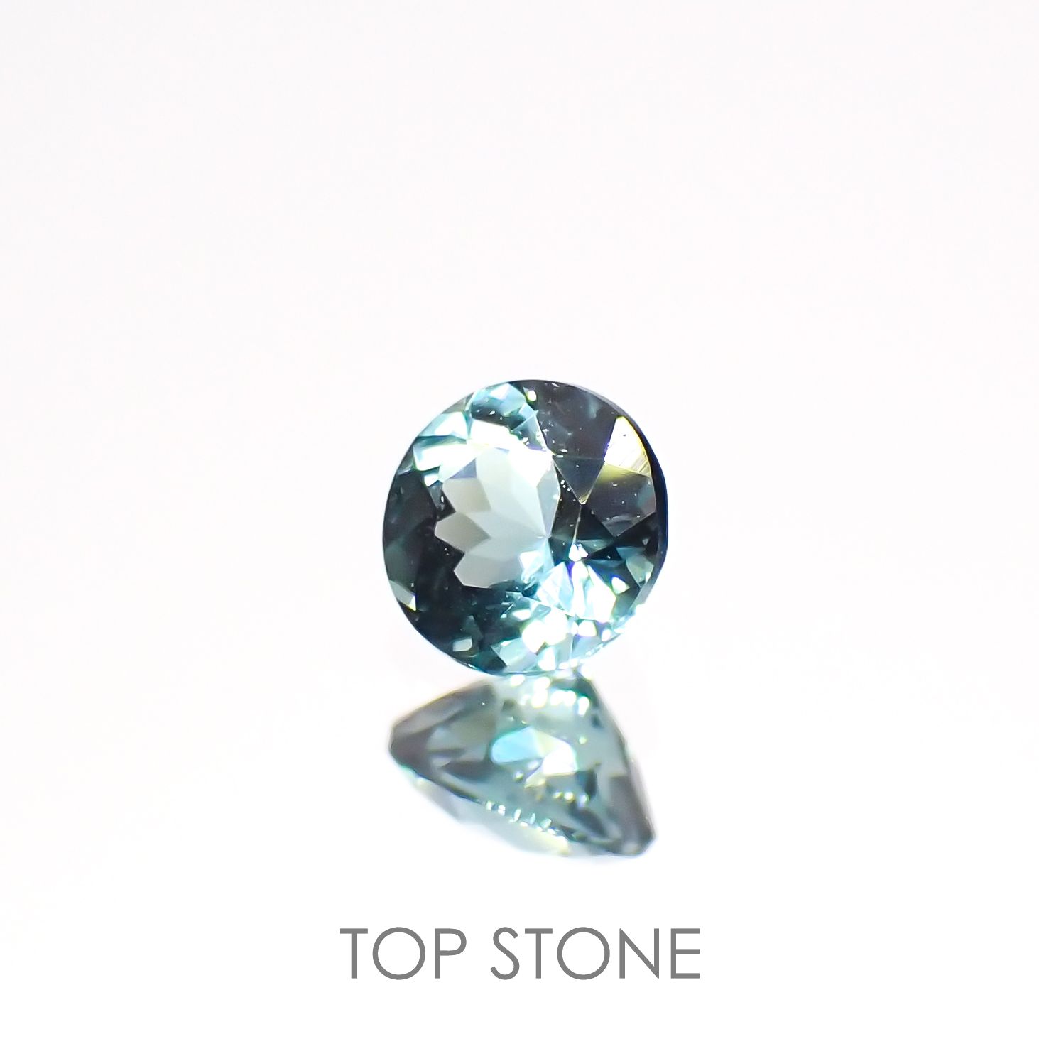 ラグーントルマリン(宝石名トルマリン)アフガニスタン産 0.24ct 識別済[220515843]3.9x3.8mm前後