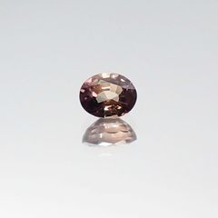 カラーチェンジサファイア 非加熱(宝石名サファイア)タンザニア産 0.37ct 識別済[230622428]4.4x3.5mm前後