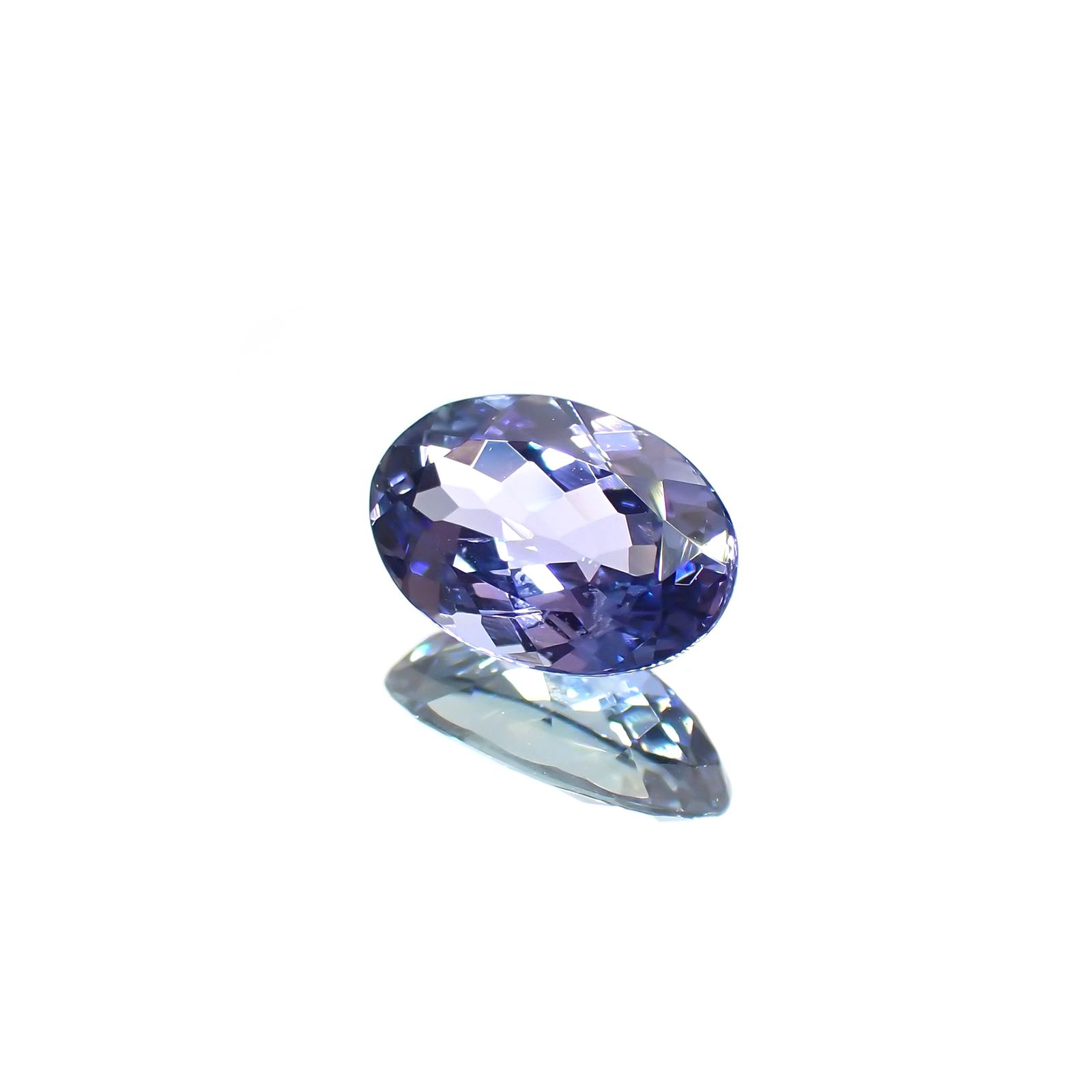 タンザナイト(宝石名タンザナイト) タンザニア産 2.022ct ソ付(彩珠)[21019452]10.1×6.7mm前後