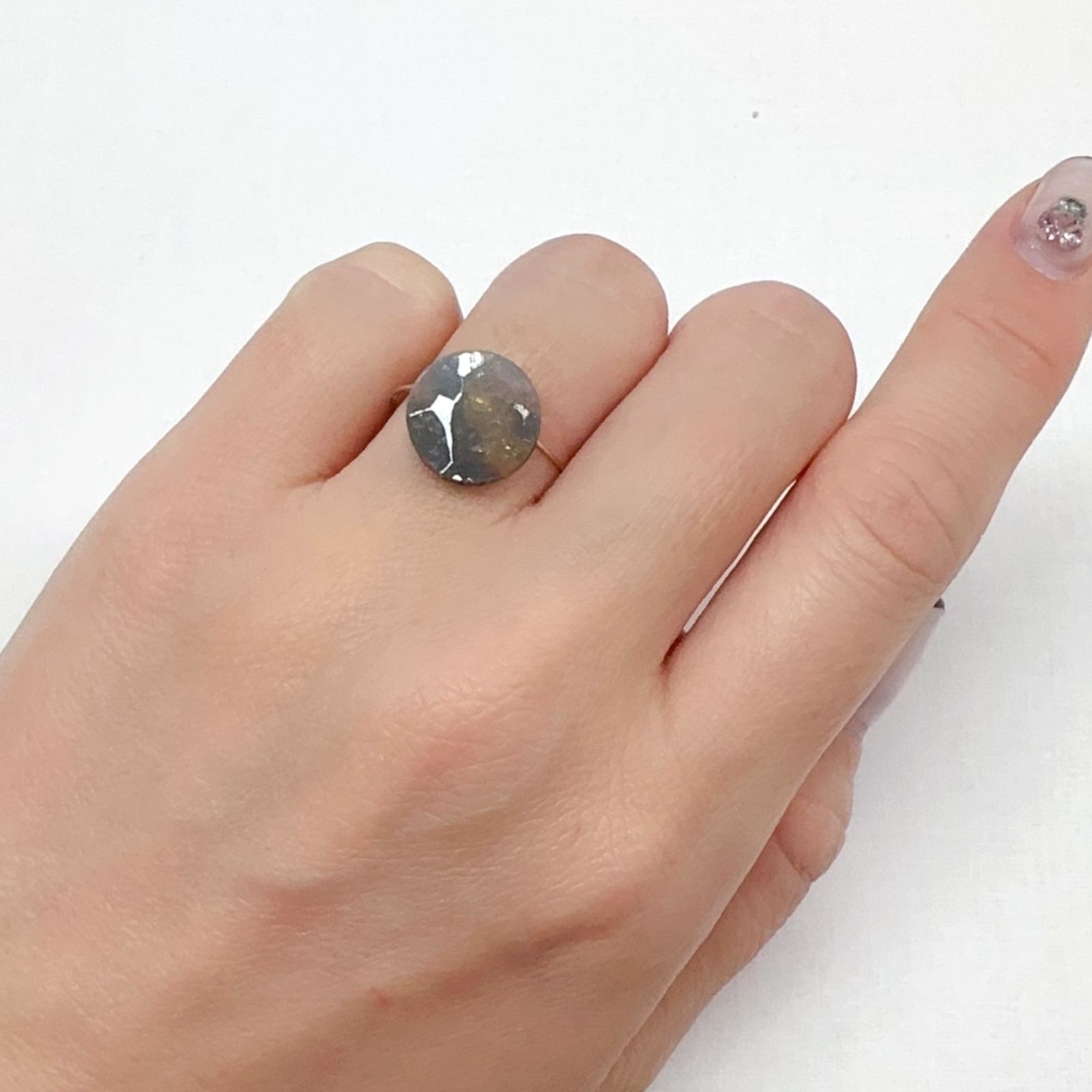 パラサイト隕石Sericho トリプレット 発見地:ケニア 4.80ct[240125711]12x11.9mm前後