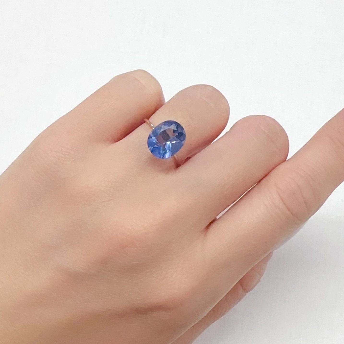 カラーチェンジフローライト ブラジル産 4.19ct[240326607]11x9mm前後