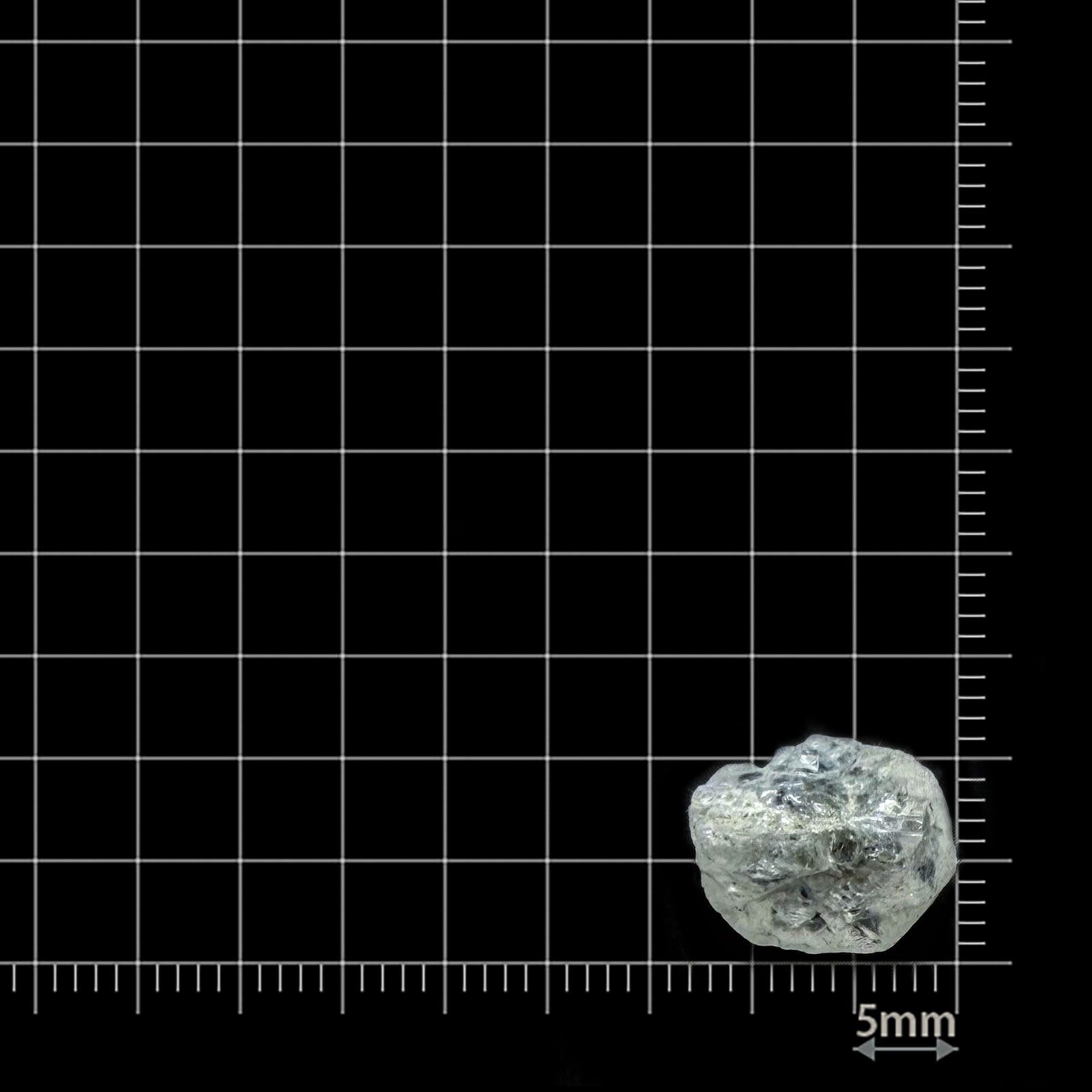 フェナカイト原石 ロシア産 6.98ct / 12x10.4mm前後 [260532175]