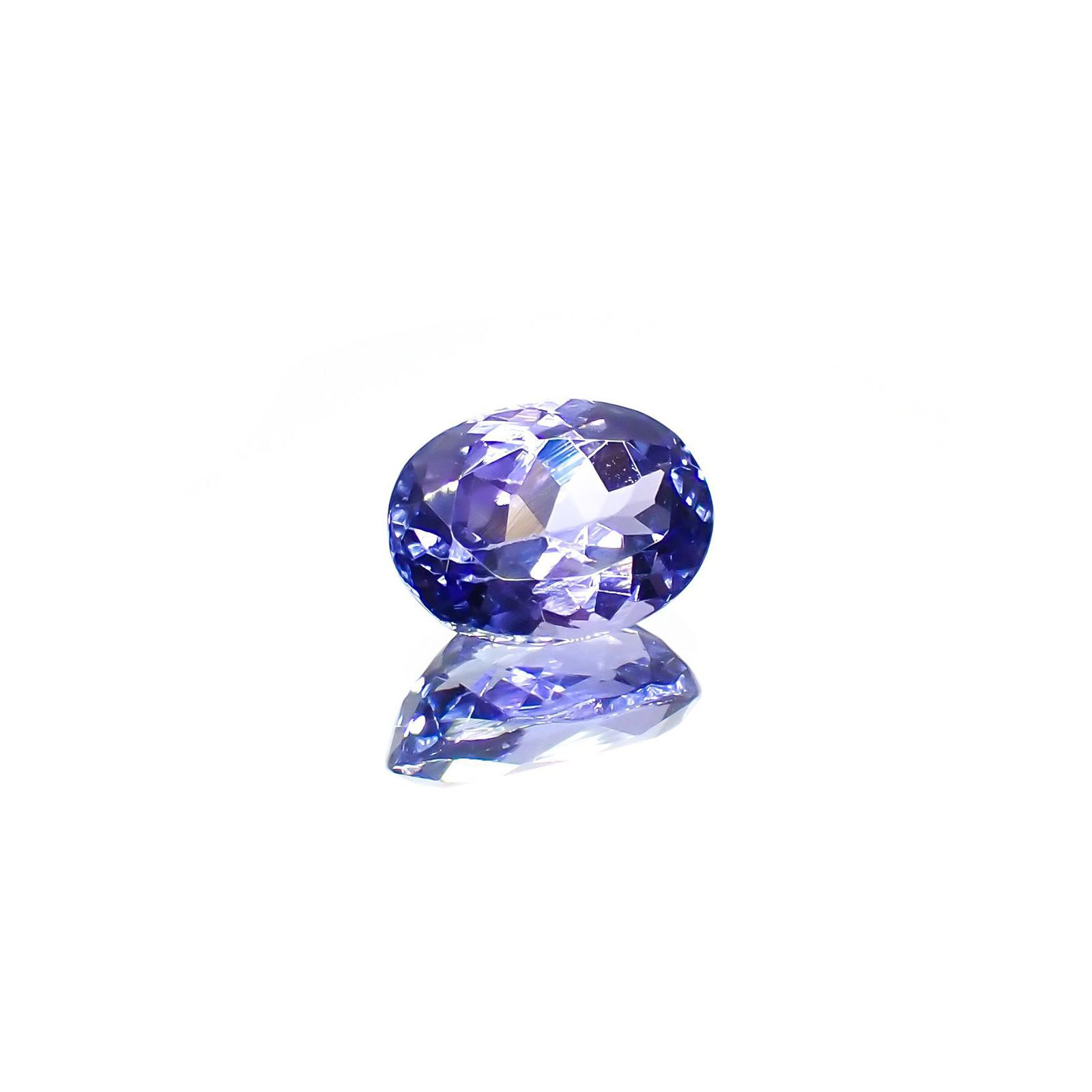 タンザナイト(宝石名タンザナイト)タンザニア産 0.84ct 識別済[230120206]6.8x5mm前後
