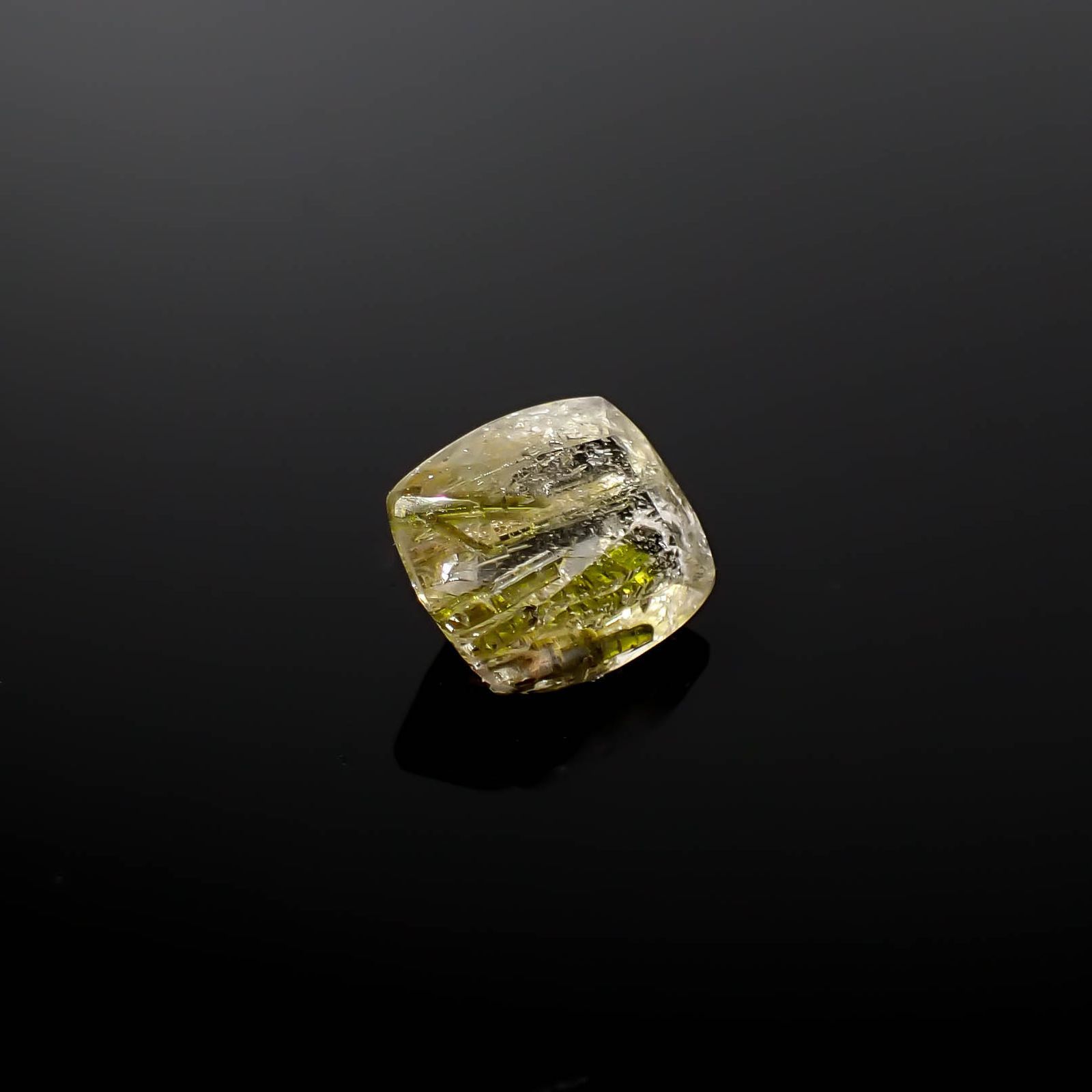 エピドートインクォーツ ブラジル産 3.08ct[240728460]9.7x8.4mm前後