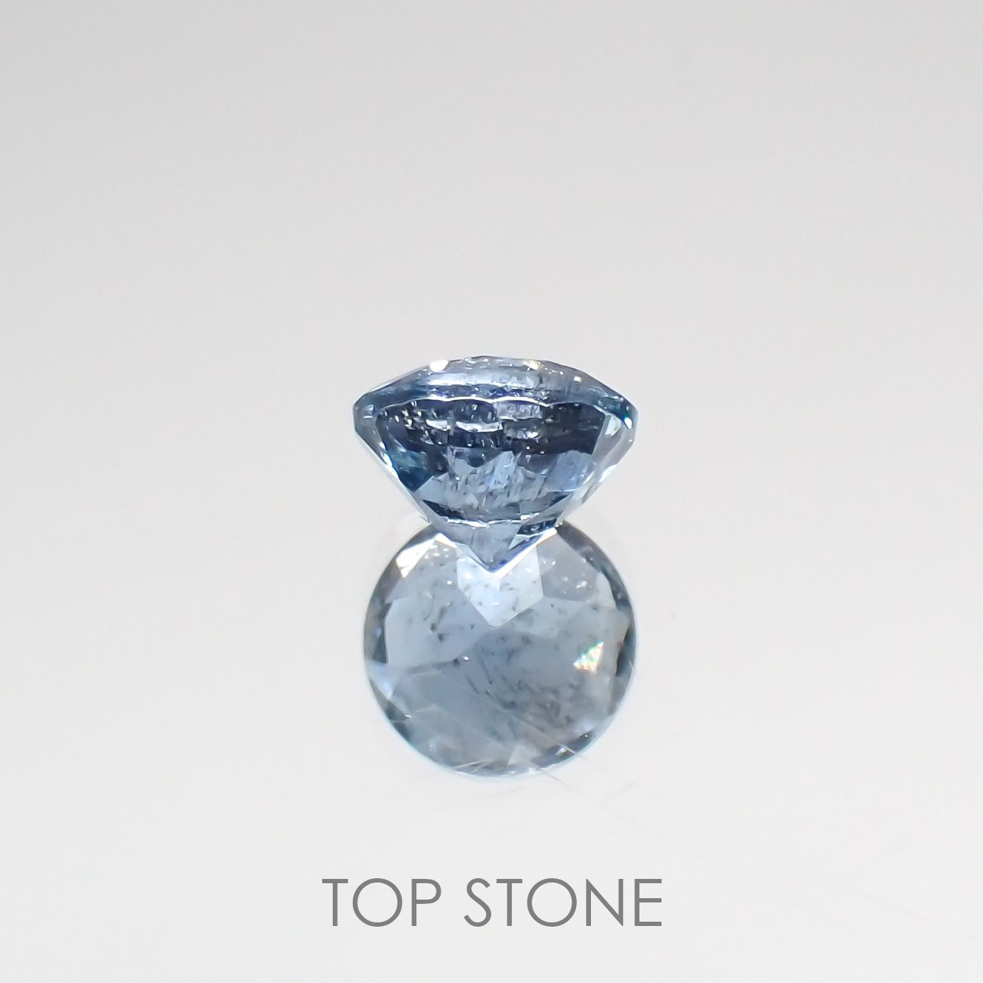 サンタマリアアクアマリン(宝石名アクアマリン) ブラジル産 0.46ct 識別済[210611402]5×5mm前後