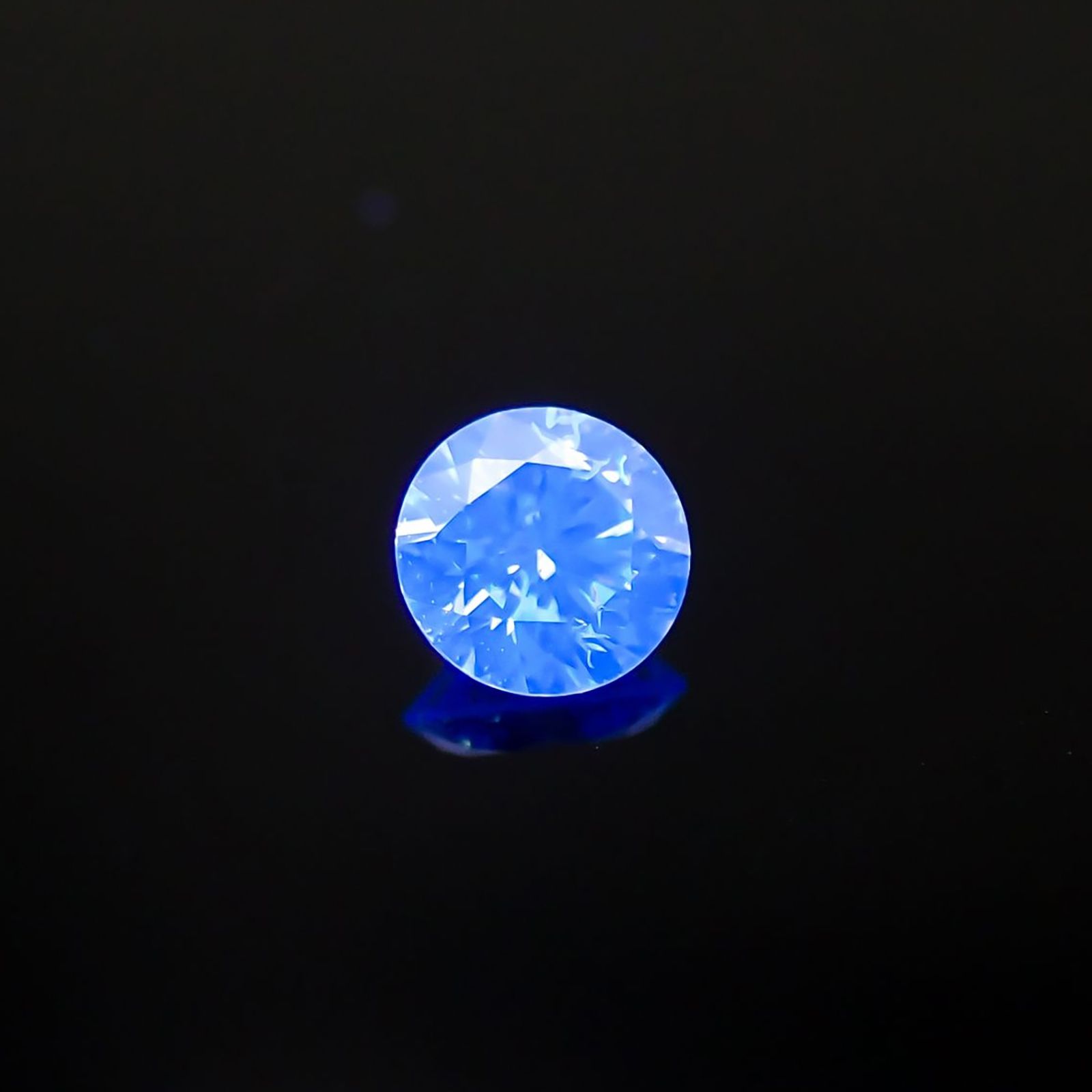 ライトイエローダイヤモンド TTLC |  I  0.10ct / 2.9x2.9mm前後 [260626882]