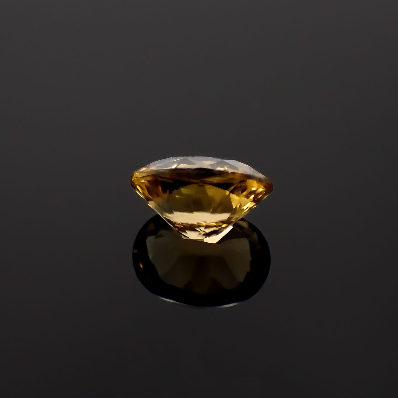 シンハライト(宝石名シンハライト)スリランカ産 識別済 1.19ct / 7.4x5.6mm前後 [260419706]