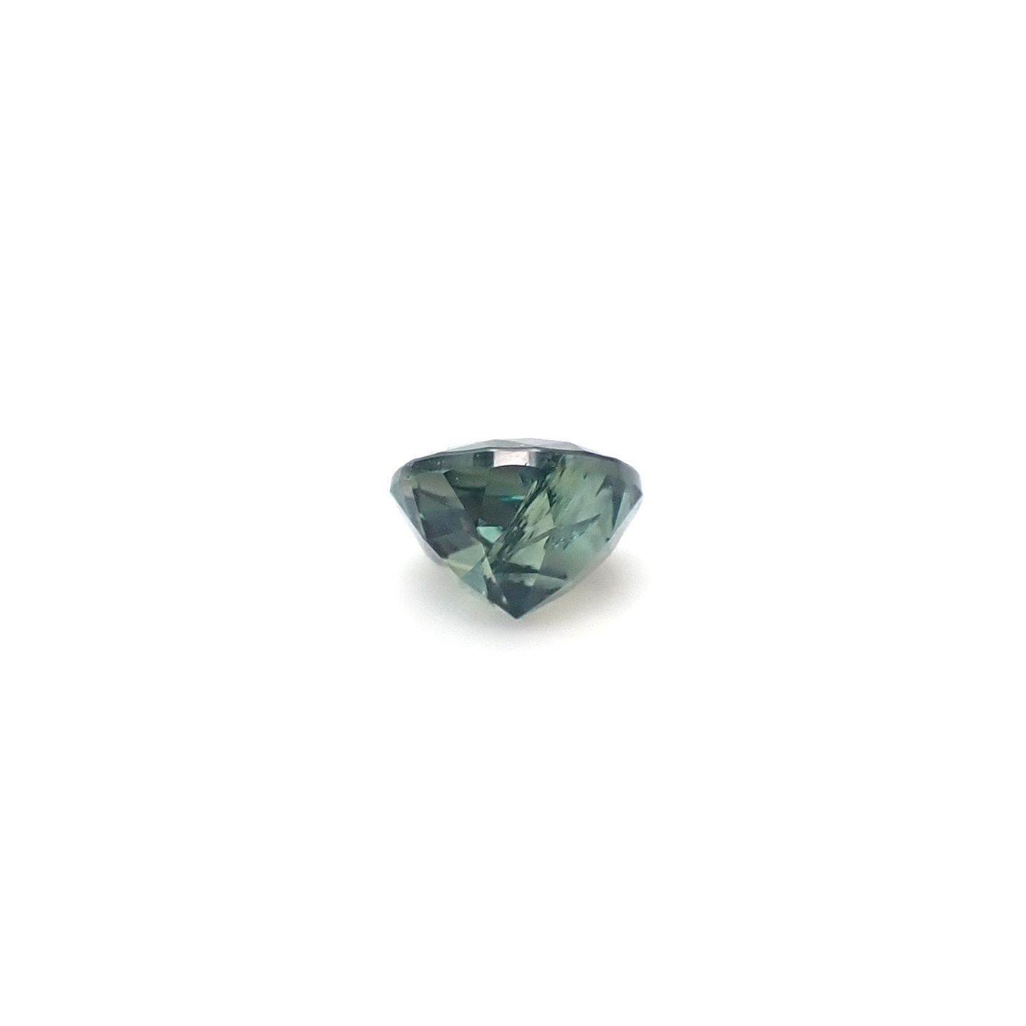 シルキーアレキサンドライト ブラジル・ミナスジェライス州ヘマチタ鉱山産 0.28ct / 3.7x3.7mm前後 [250931023]