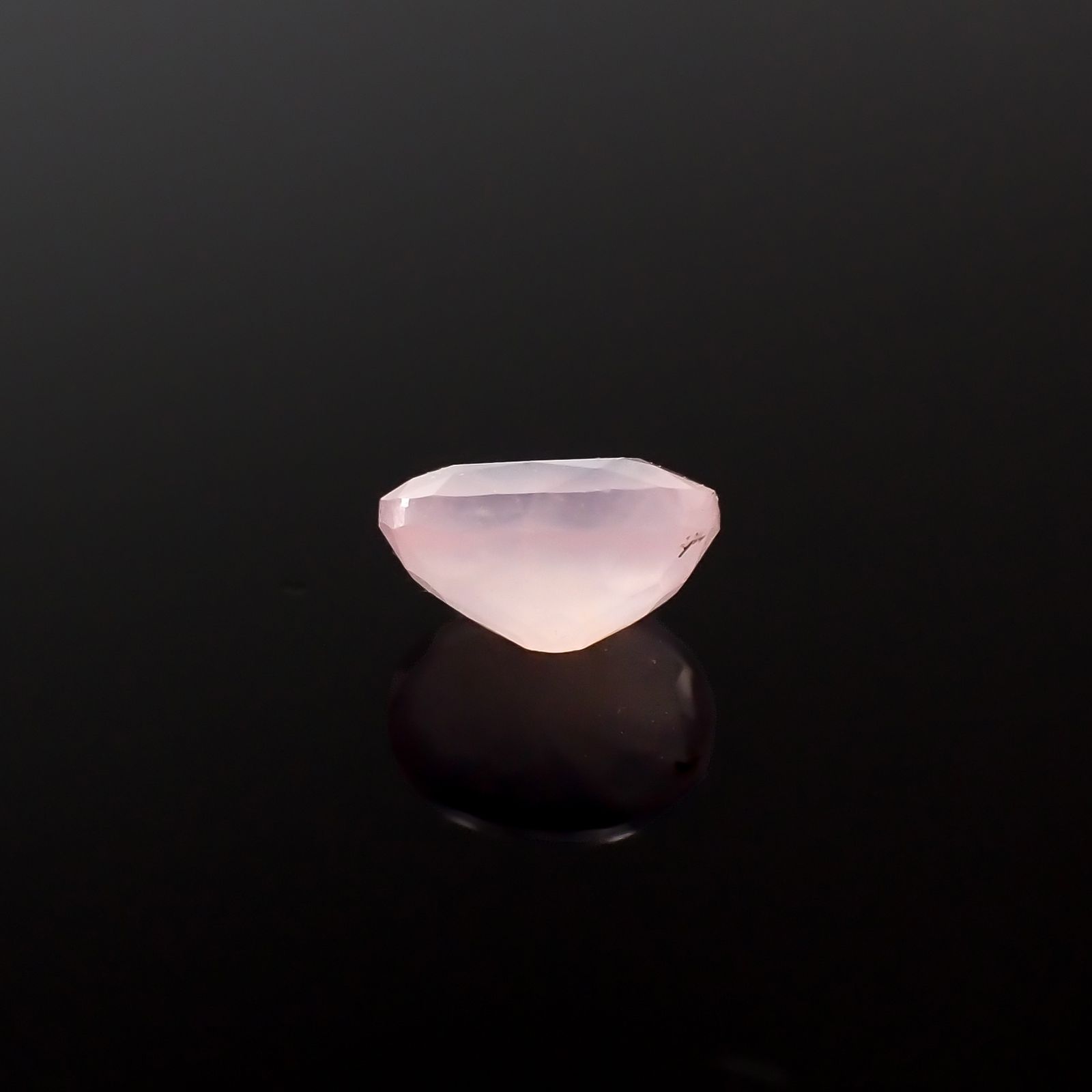 ピンクスミソナイト メキシコ産 0.68ct[240527543]5.2x4.2mm前後
