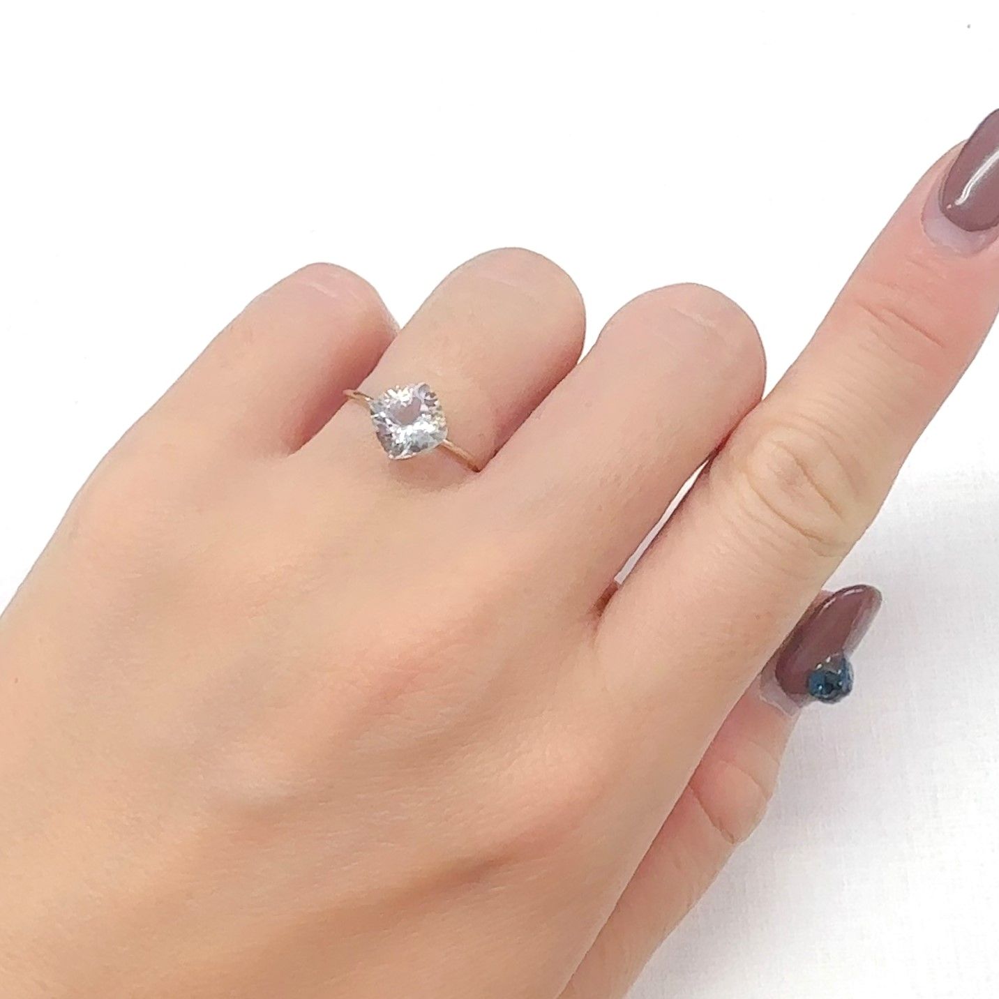 ゴッシェナイト パキスタン・ヒマラヤ産 1.40ct[240527460]7.2x7.2mm前後