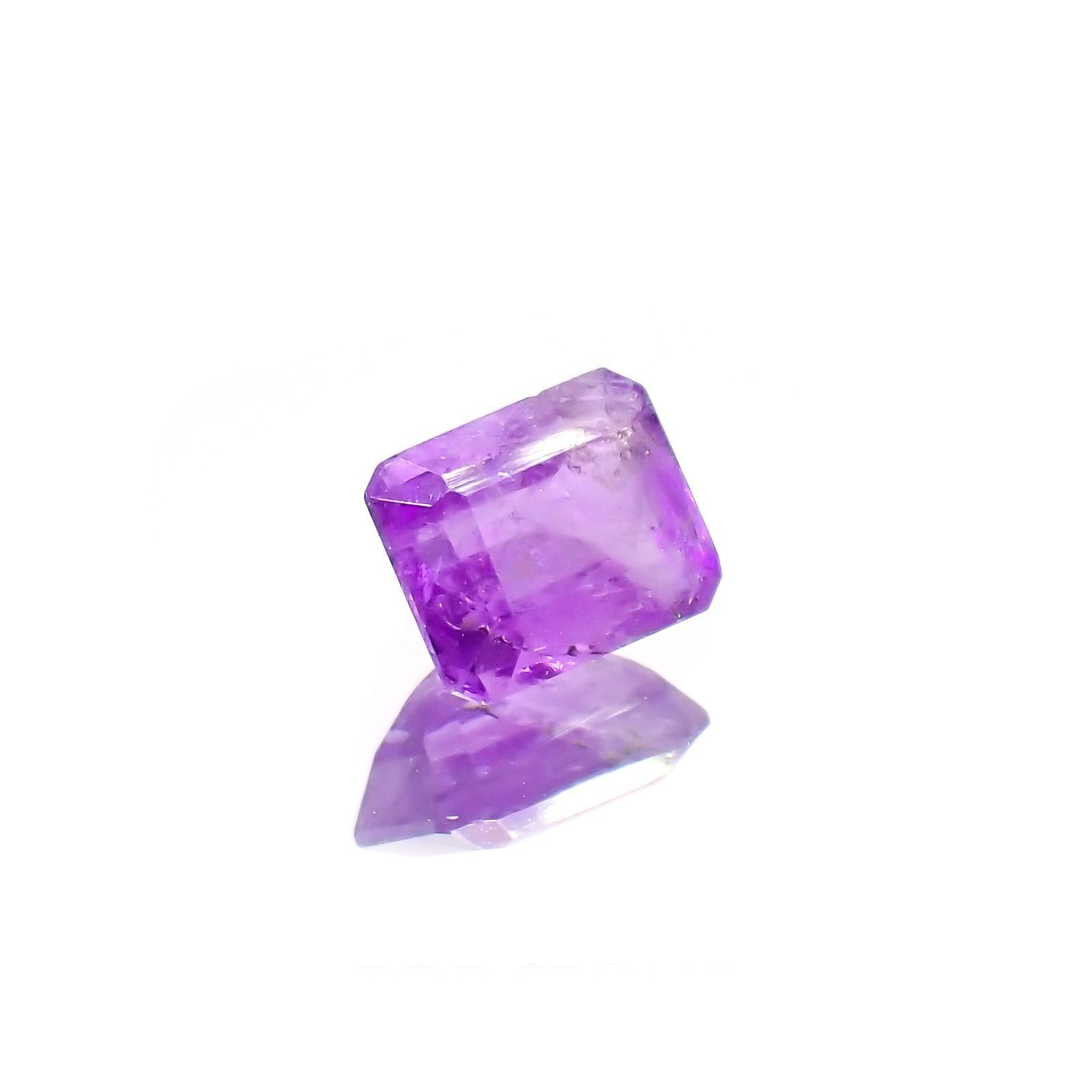 ハックマナイト(宝石名ハックマナイト)アフガニスタン産 識別済 0.41ct / 5.1x4.1mm前後 [260115391]