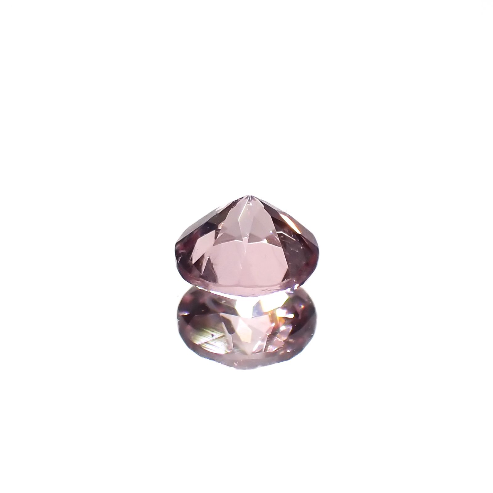 ドラゴンガーネット タンザニア産 0.57ct[240326657]4.9x4.9mm前後