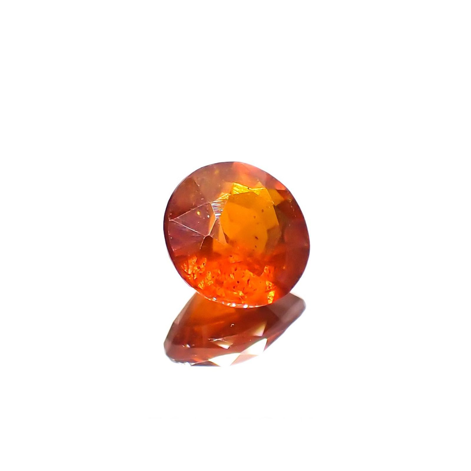 オレンジカイヤナイト ネパール産 1.37ct / 6.8x6.8mm前後 [251020592]