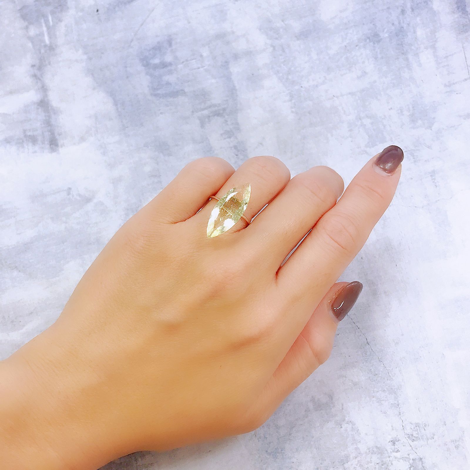 リビアングラス エジプト・リビア砂漠産 4.96ct[221018188]23.7x9.2mm前後