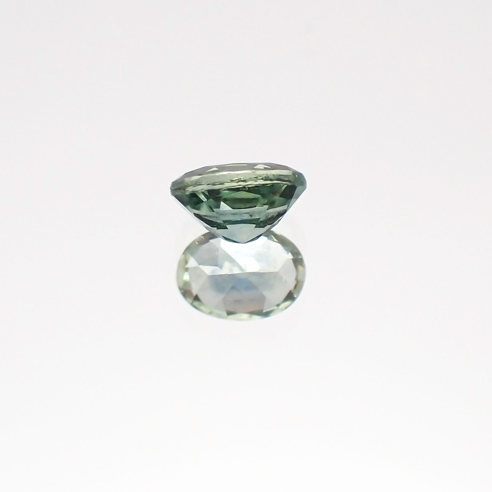 モンタナサファイア アメリカ産 ルース 0.25ct[20116713]4.2×3mm前後