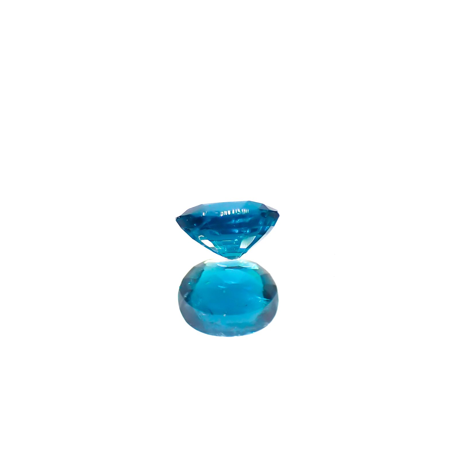 アウイナイト フルオレッセンス アフガニスタン産 0.13ct[240527571]3.7x3mm前後