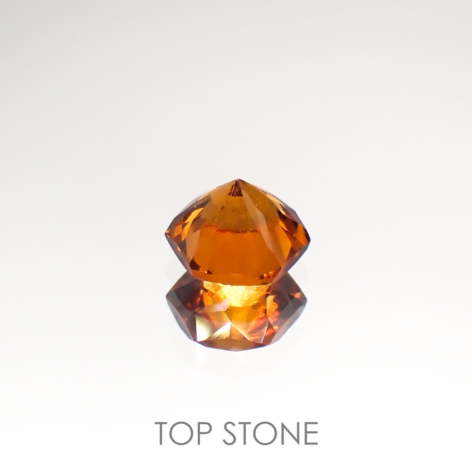 ◇ヘキサゴンカット◇ヘソナイトガーネット スリランカ産 ルース 1.27ct[210812683]6×5.9mm前後