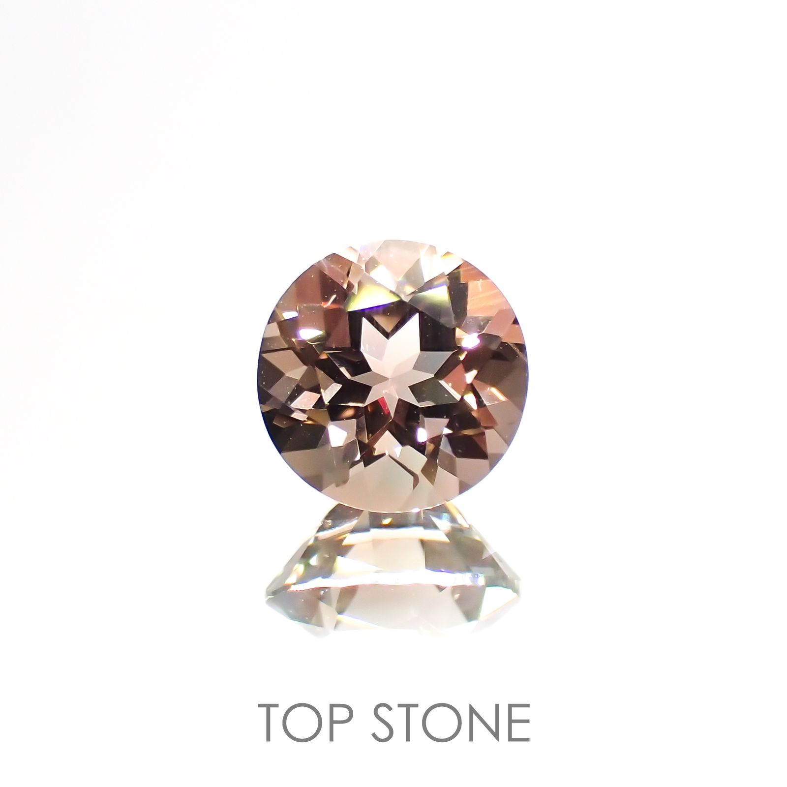 バイカラーオレゴンサンストーン(宝石名バイカラー・ラブラドライト)アメリカ・オレゴン州産 0.76ct 識別済[220113878]6.1x6mm前後