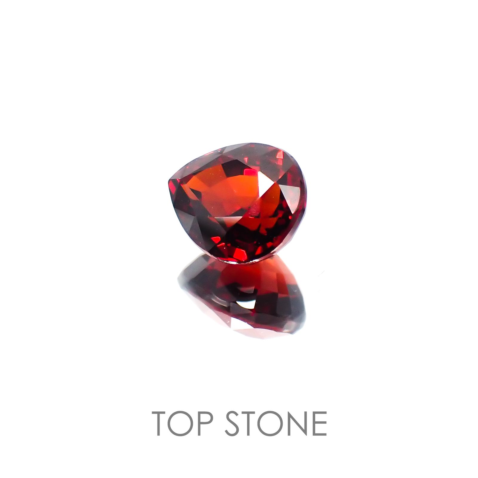 アルマンディンスペサルティンガーネット(宝石名アルマンディン スペサルティン・ガーネット) マダガスカル産 2.516ct ソ付(彩珠)[21018106]8.1×6.9mm前後