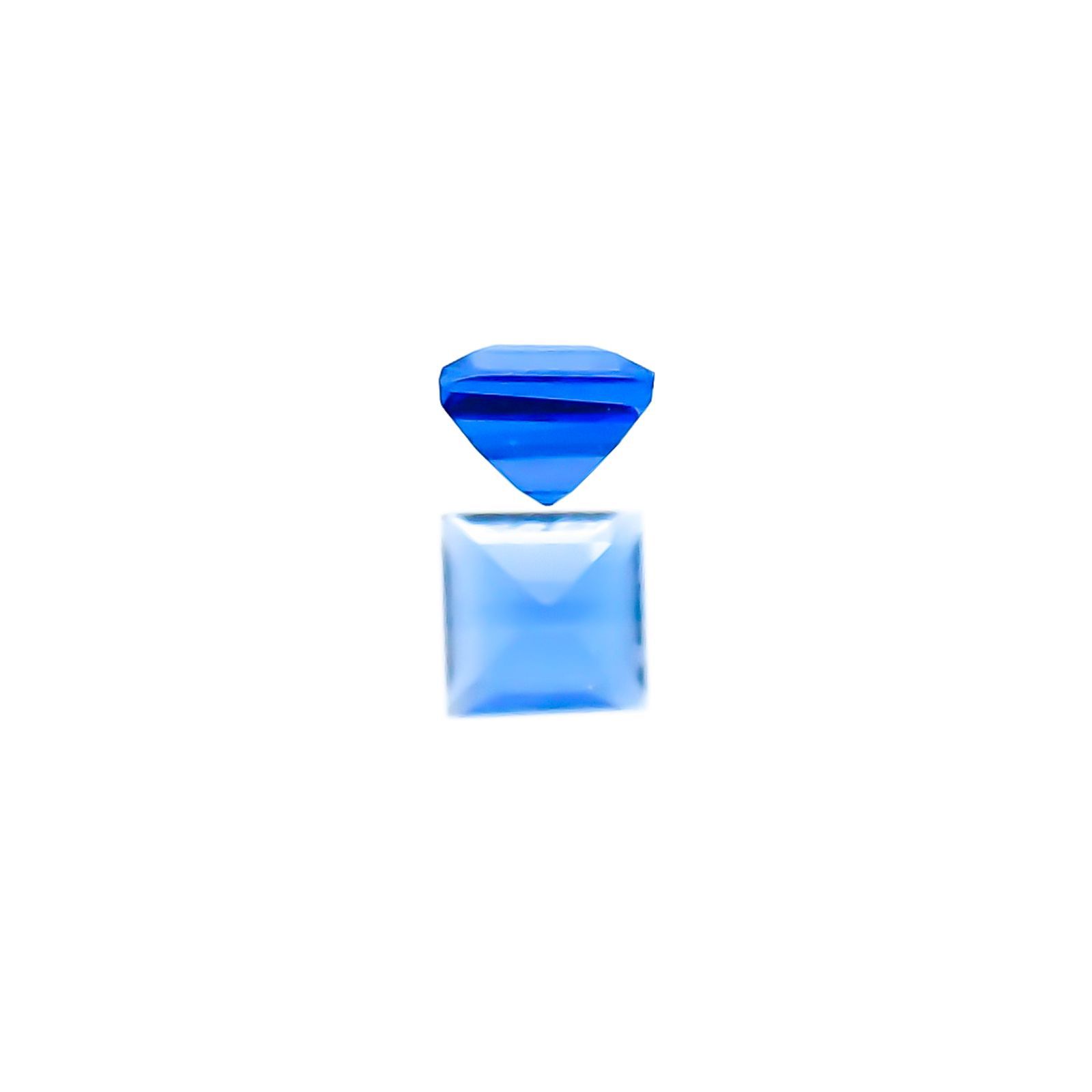 アウイナイト ドイツ産 ルース 0.035ct[20106677]1.9×1.9mm前後