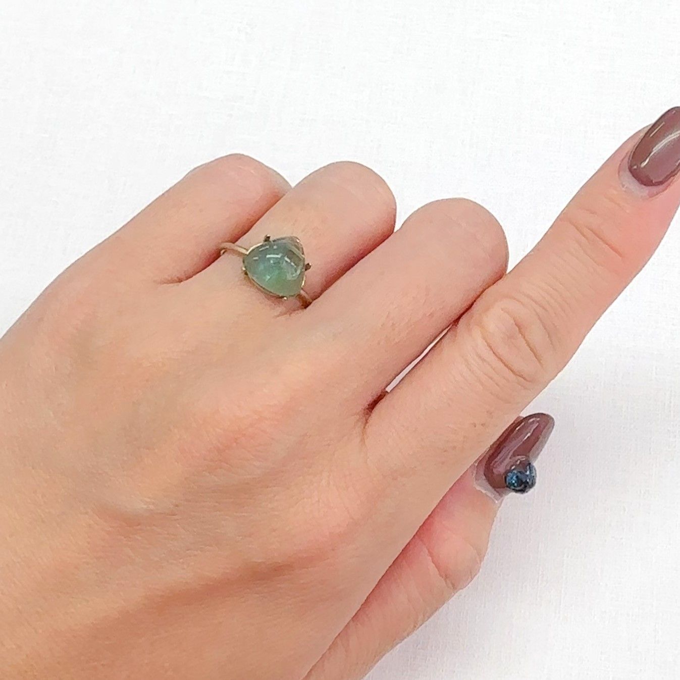 フローライト フルオレッセンス イギリス・ロジャリー鉱山産 3.19ct[240527713]9.6x9.4mm前後