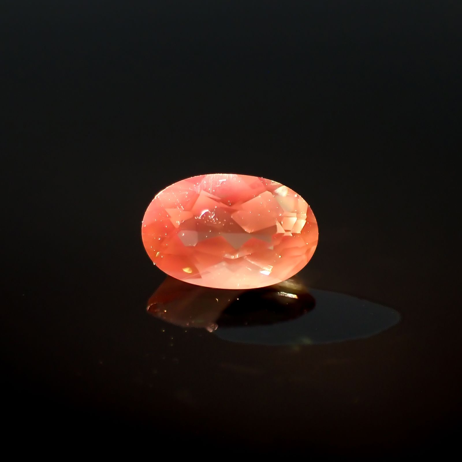カラーチェンジアンデシン モンゴル産 0.40ct[230421470]5.8x3.8mm前後