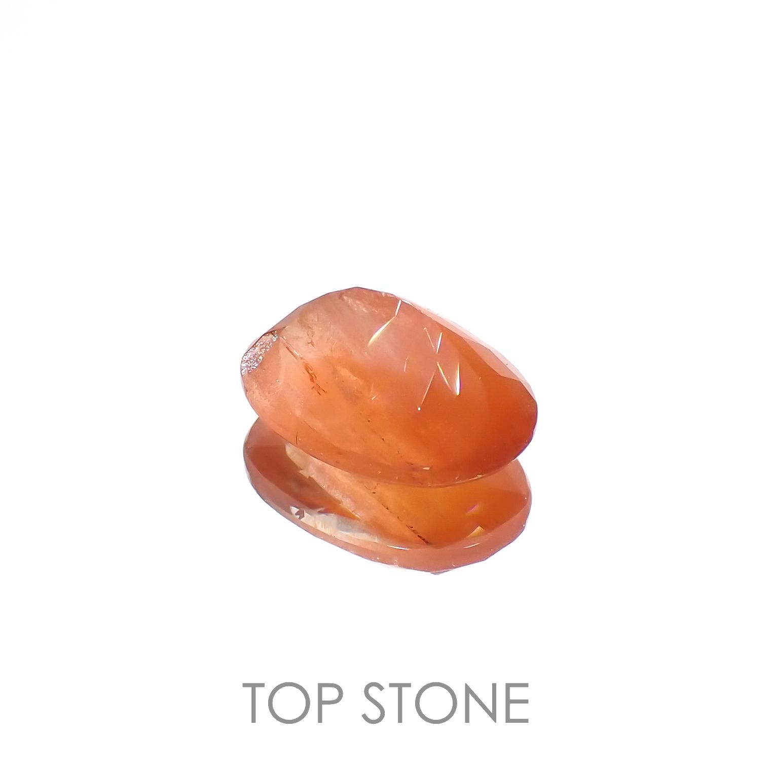 サンストーンスキャポライト(宝石名シーン・スキャポライト)タンザニア産 2.04ct 識別済[221219276]10.1x7.5mm前後