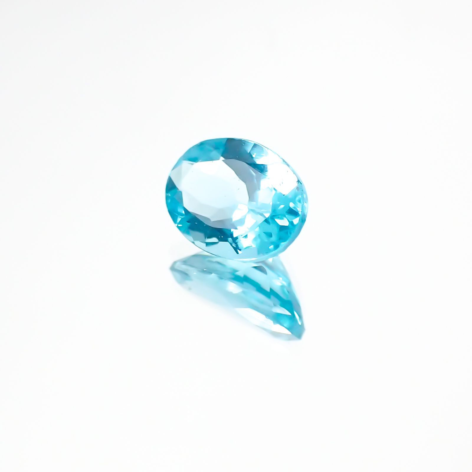 アパタイト(宝石名アパタイト)ブラジル産 0.96ct 識別済[231124162]7x5.2mm前後