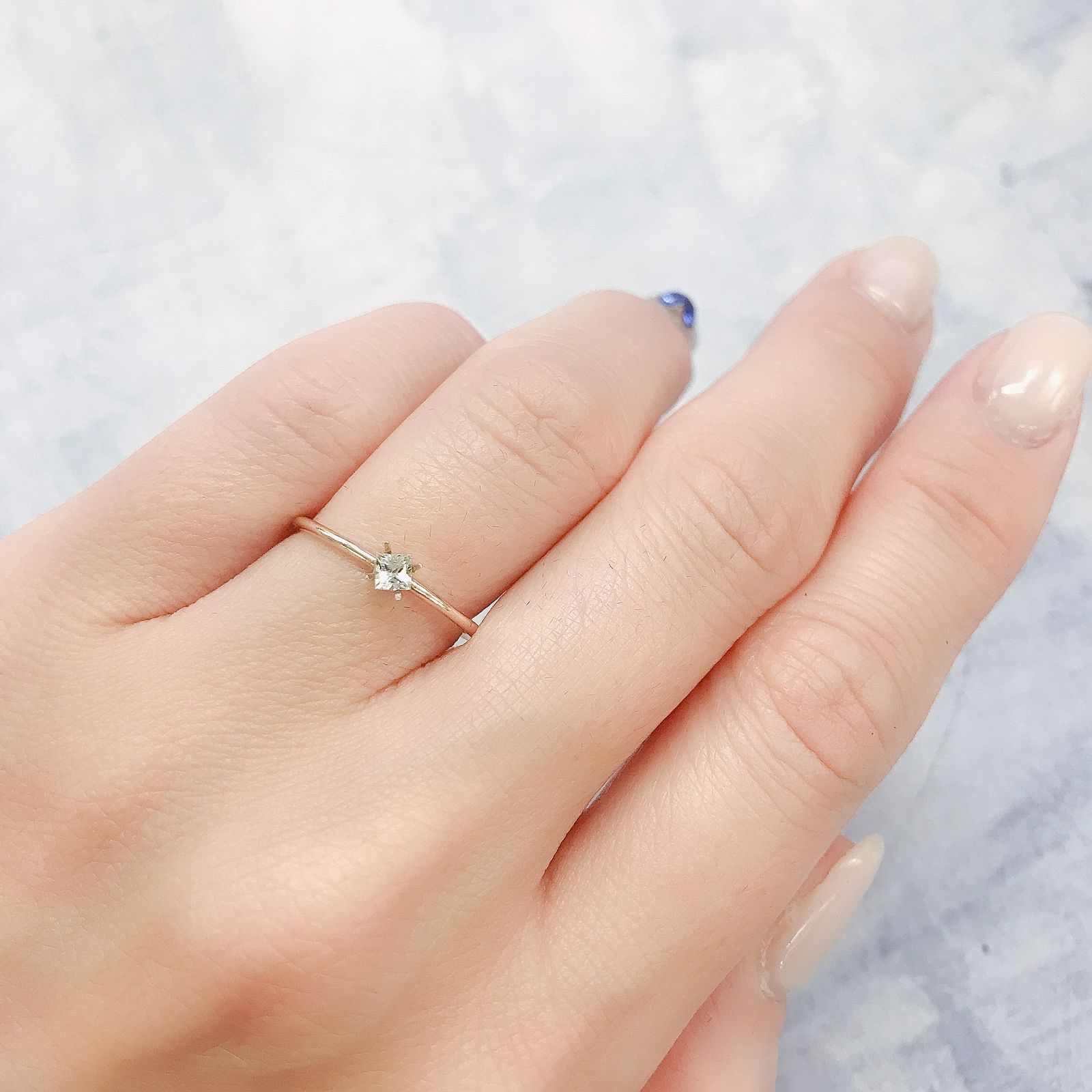 ◇プリンセスカット◇リューコガーネット(宝石名ホワイト グロッシュラー・ガーネット)ビルマ産 0.13ct 識別済[220115448]2.4x2.5mm前後