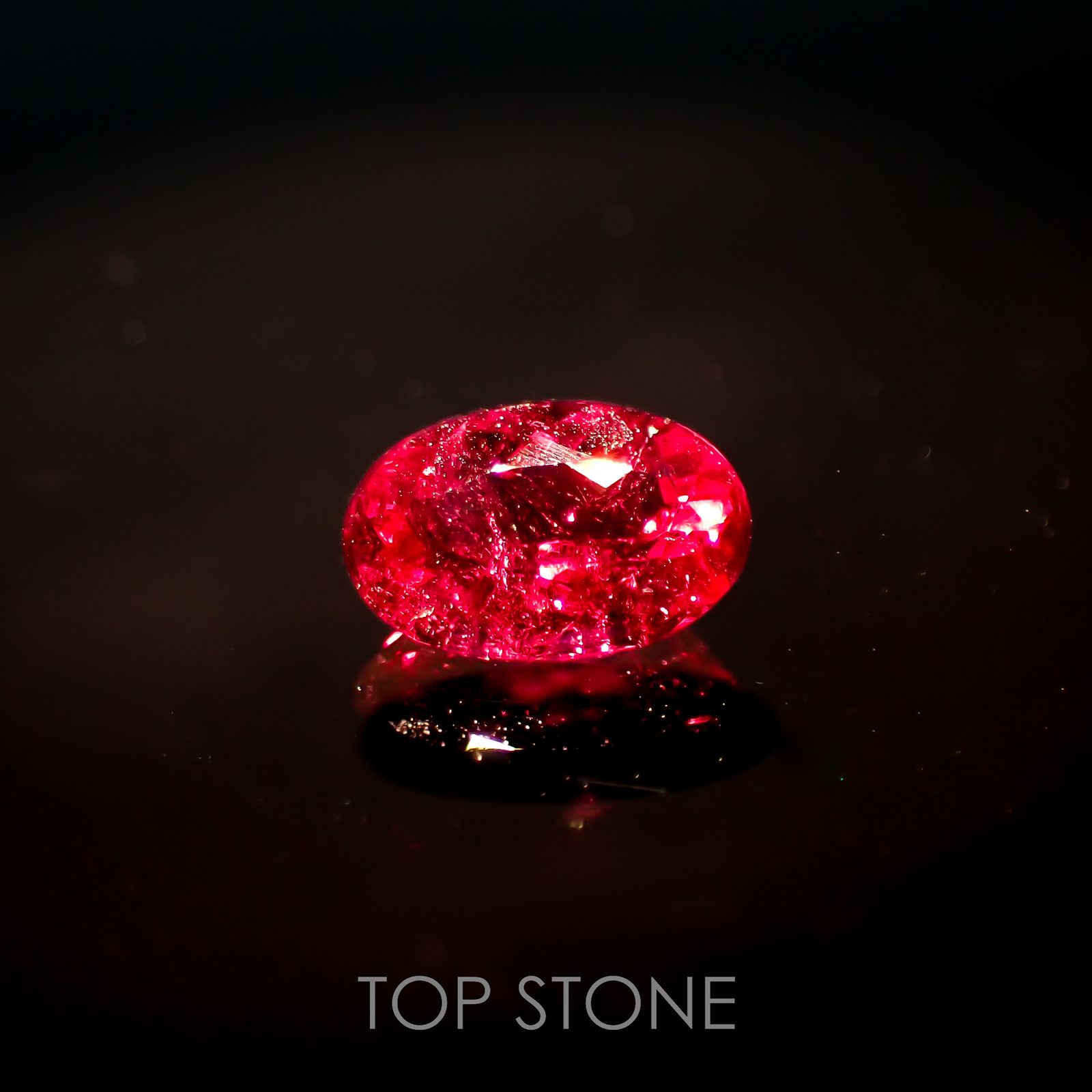 ルベライト ブラジル・ミナスジェライス州産 0.47ct[221018209]6x4mm前後