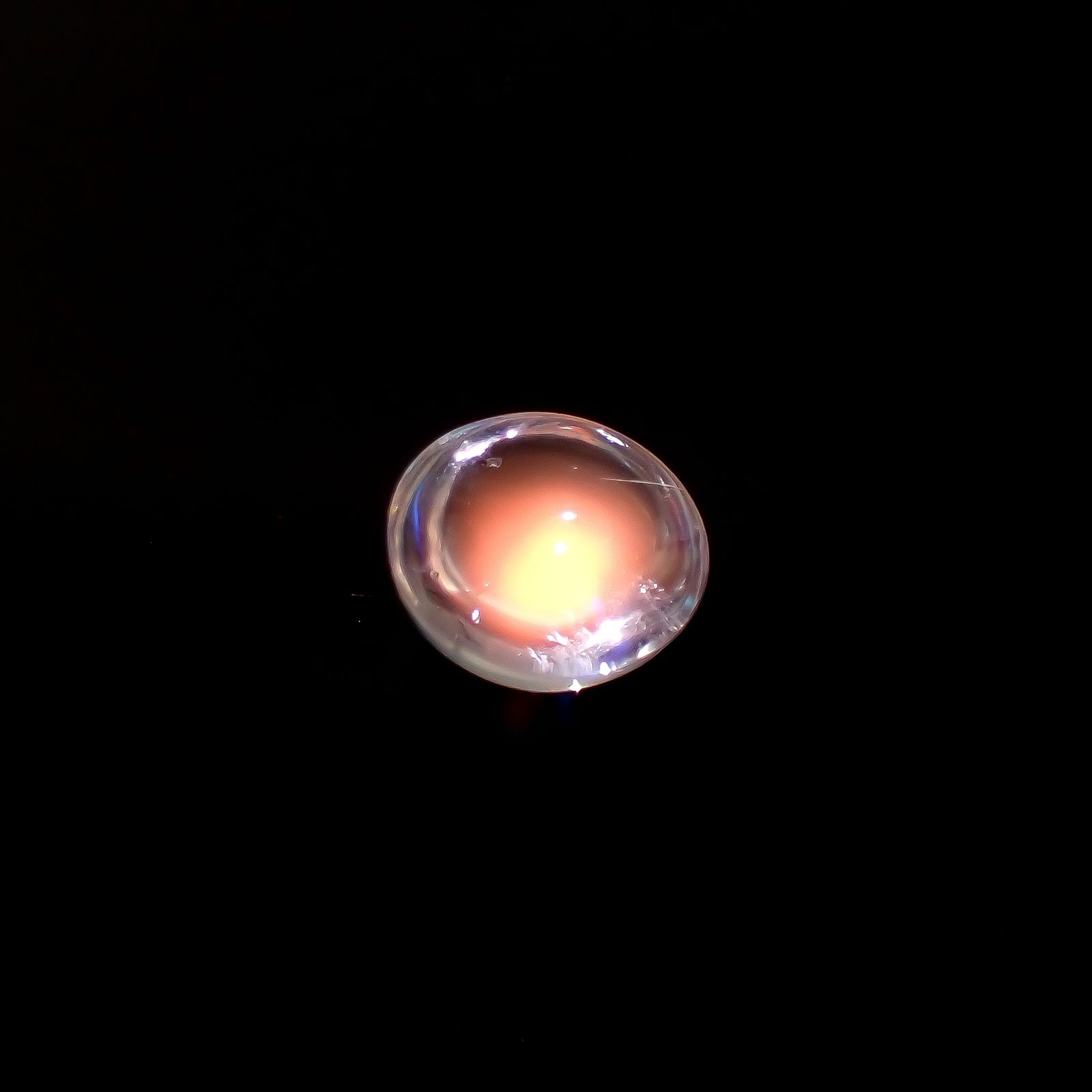 ◇バフカット◇レインボームーンストーン(宝石名ラブラドライト)マダガスカル産 1.502ct ソ付(彩珠)[240427206]7.4x7.3mm前後
