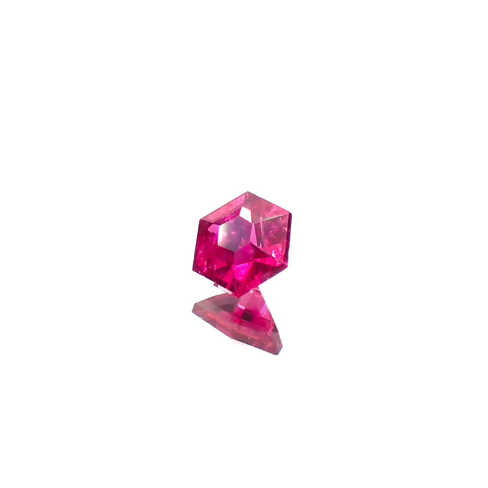◇ヘキサゴンカット◇ルビー 非加熱 モザンビーク産 0.25ct[240427112]3.5x3.5mm前後