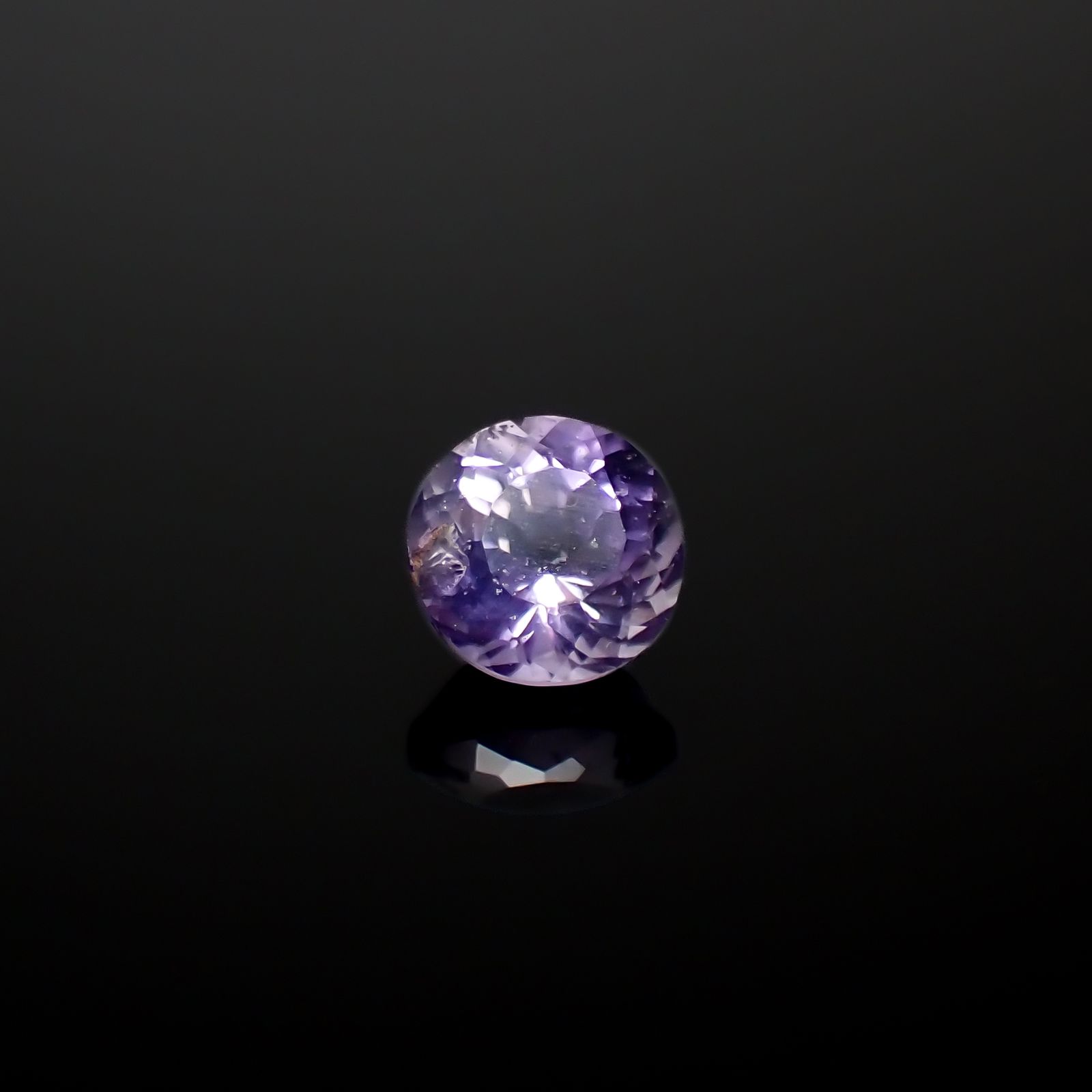 マリアライト(宝石名パープル・スキャポライト)スリランカ産 0.48ct 識別済[240326980]4.9x4.8mm前後