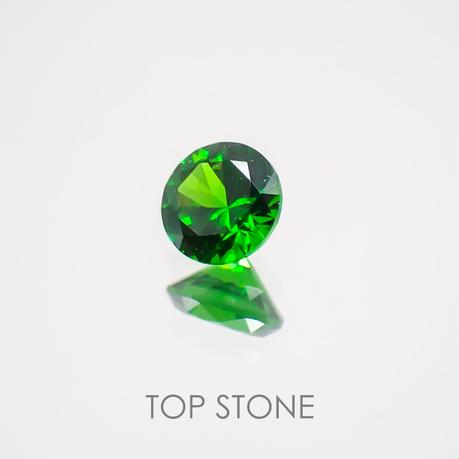 デマントイドガーネット(宝石名デマントイド・ガーネット) ロシア産 0.142ct ソ付(彩珠)[20052387]3×3mm前後
