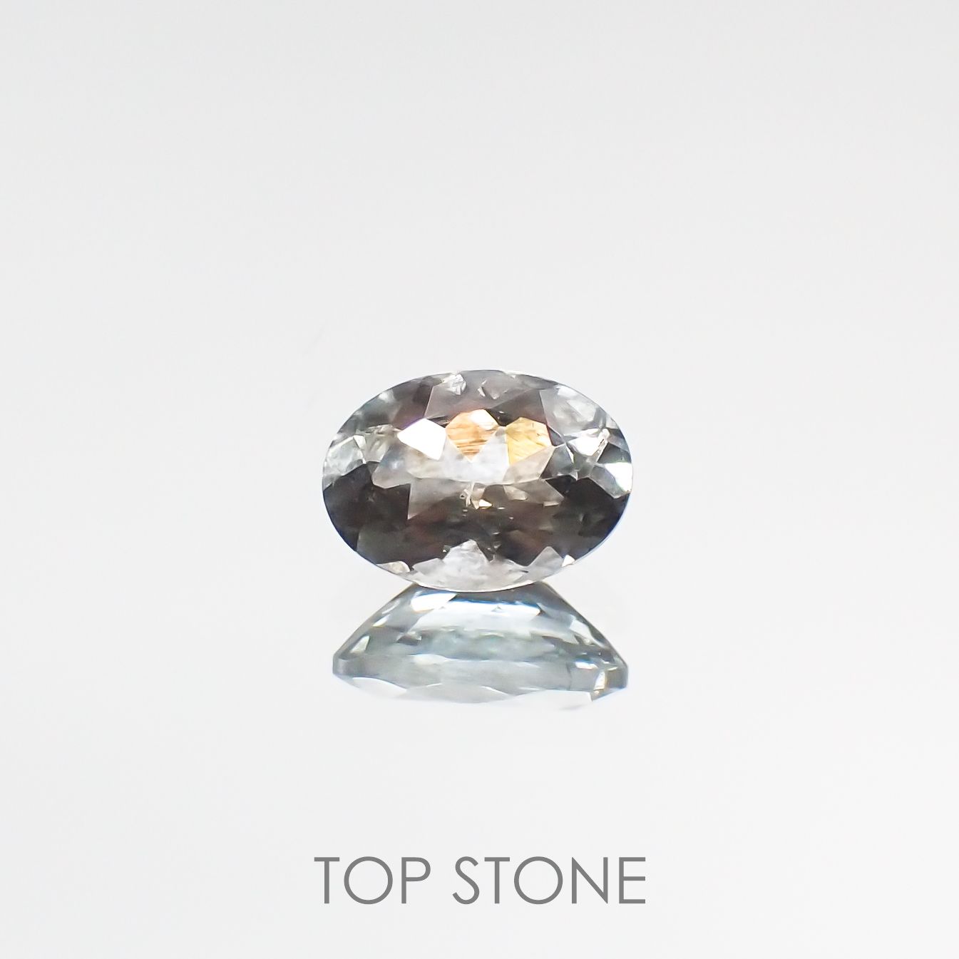 アベンチュリンアクアマリン ブラジル産 ルース 0.7ct[210712974]7×5mm前後