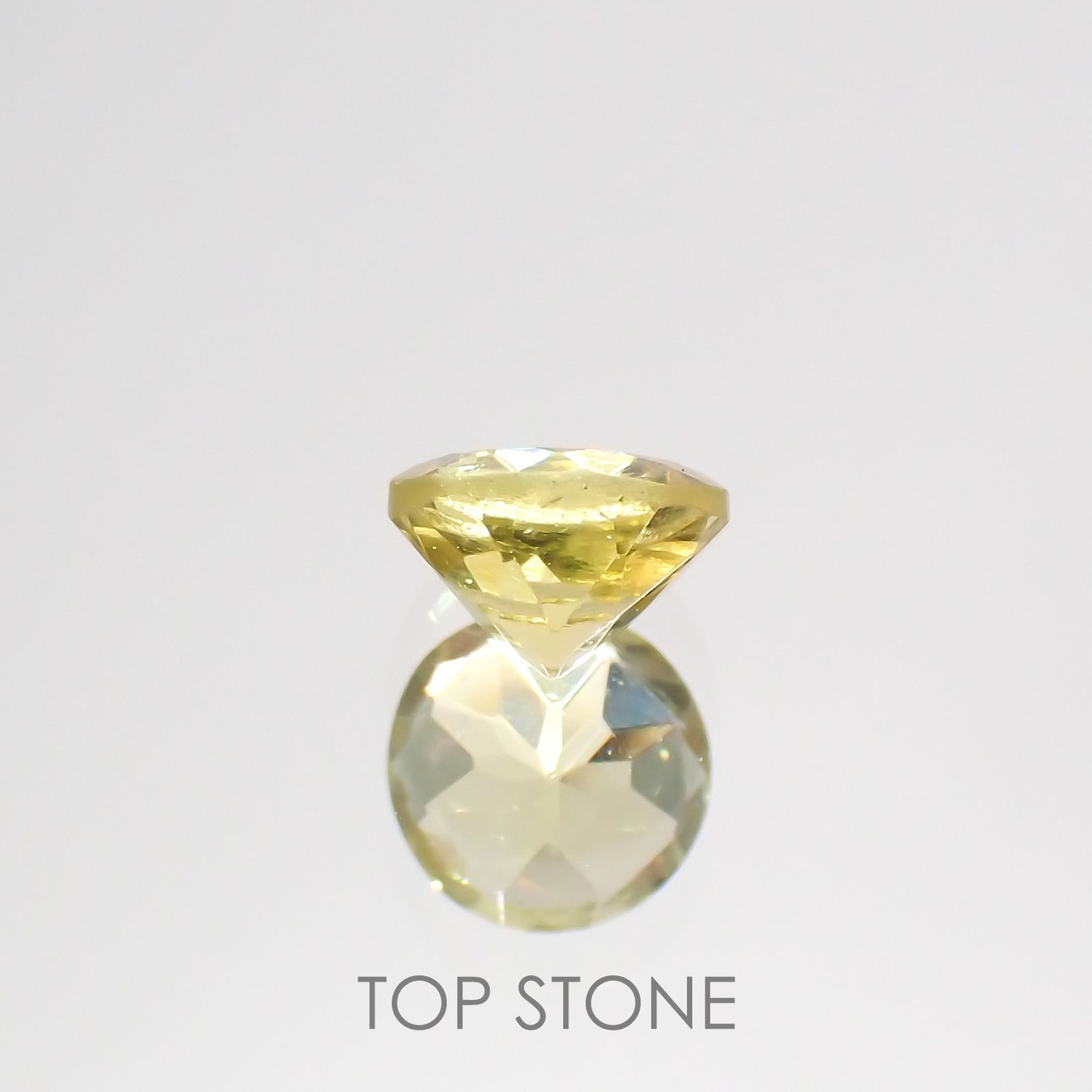 レモンイエローアパタイト(宝石名アパタイト)メキシコ産 0.86ct 識別済[220115469]6x5.9mm前後