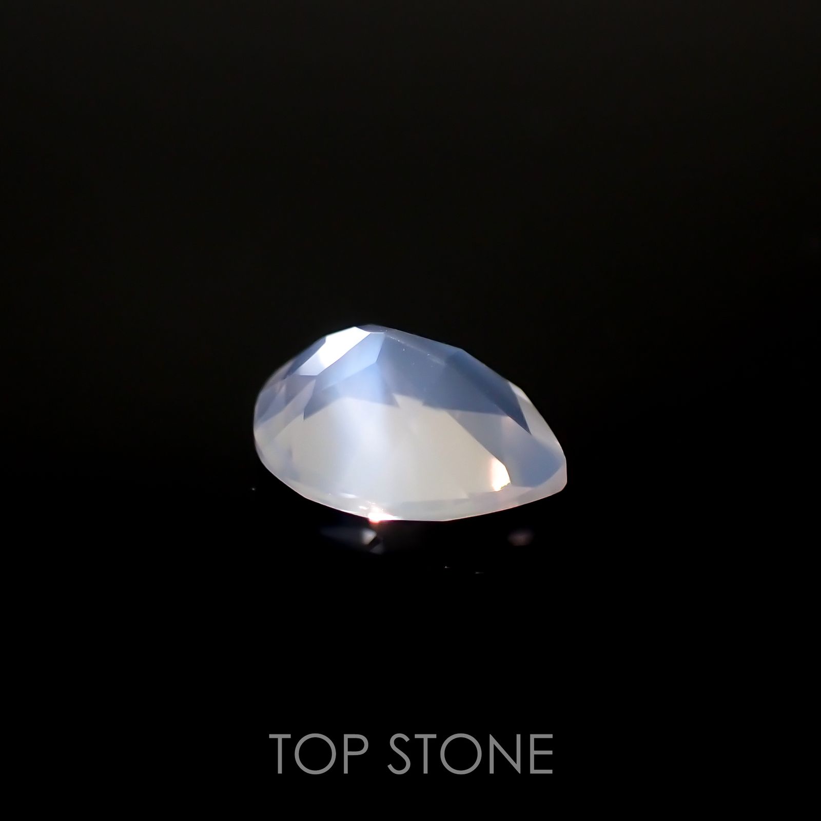 ムーンストーン(宝石名ムーンストーン) インド/スリランカ産 0.58ct 識別済[210812741]6.9×5.1mm前後