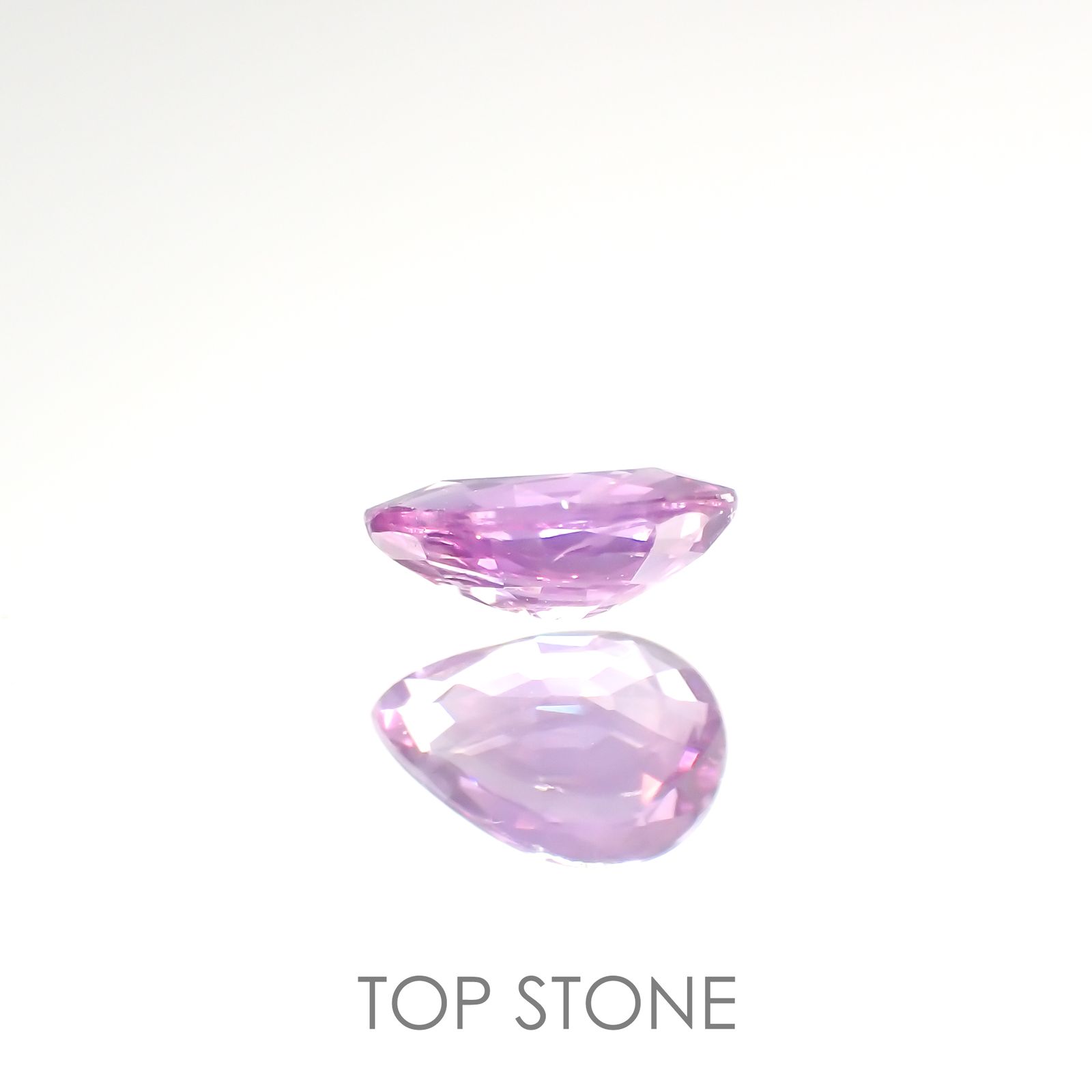 バイカラーサファイア(宝石名バイカラー・サファイア) マダガスカル/タンザニア産 0.69ct 識別済[210812487]6.8×4.7mm前後