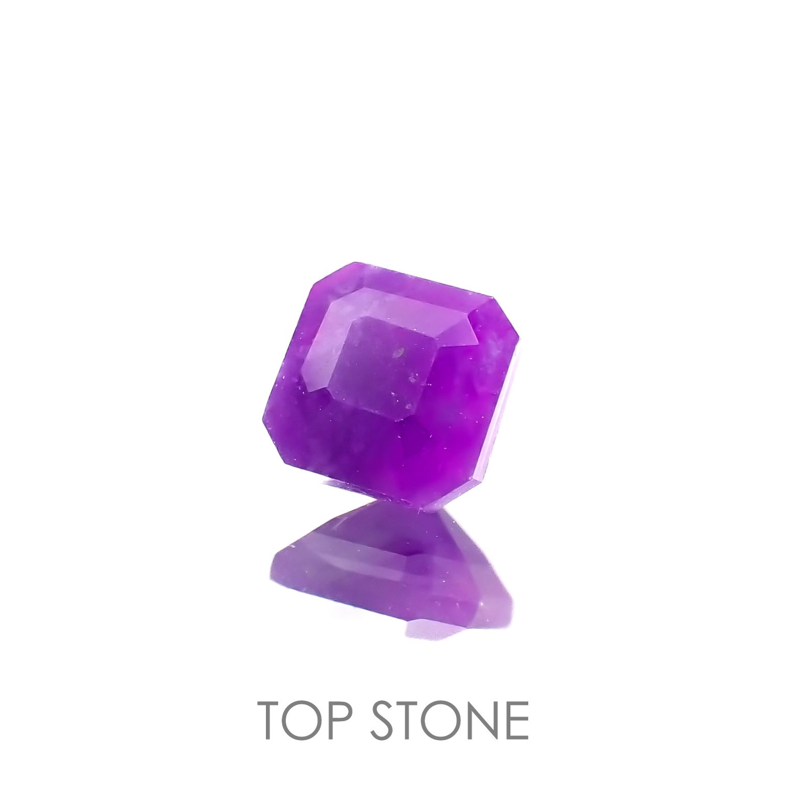 スギライト 南アフリカ産 0.48ct[220917609]4.6x4.6mm前後