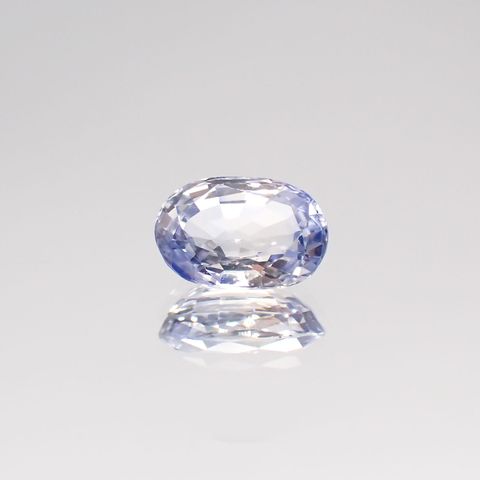アイスブルーサファイア(宝石名ブルー・サファイア) スリランカ/マダガスカル産 0.68ct 識別済[210611165]6.1×4.1mm前後
