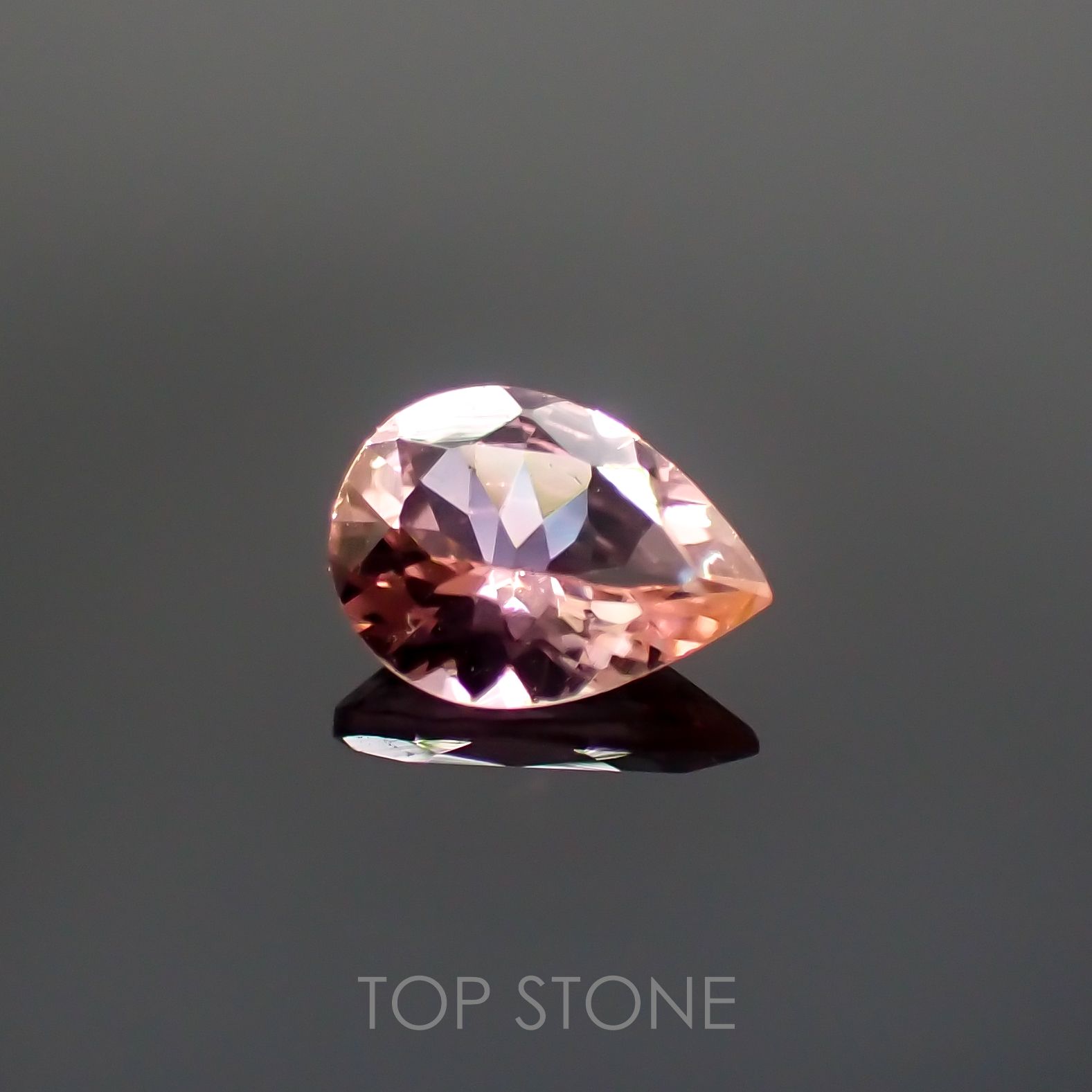 ピンクトルマリン(宝石名ピンク・トルマリン) ブラジル/アフリカ産 0.58ct 識別済[211013561]7×5.1mm前後