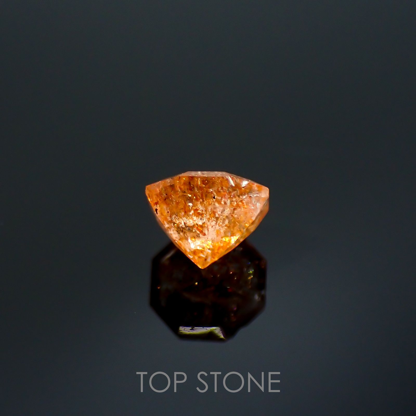 ◇オクタゴンカット◇イリュージョンサンストーン インド産 0.54ct[220115495]5x5mm前後